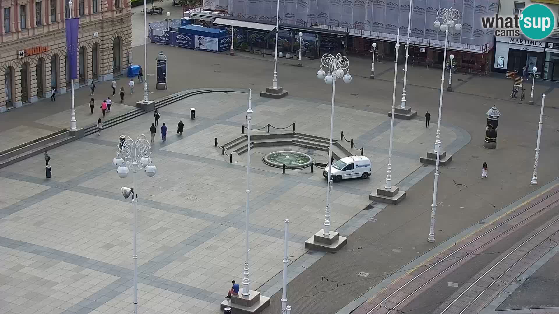 Piazza Ban Jelačić livecam Zagreb – Hotel Dubrovnik