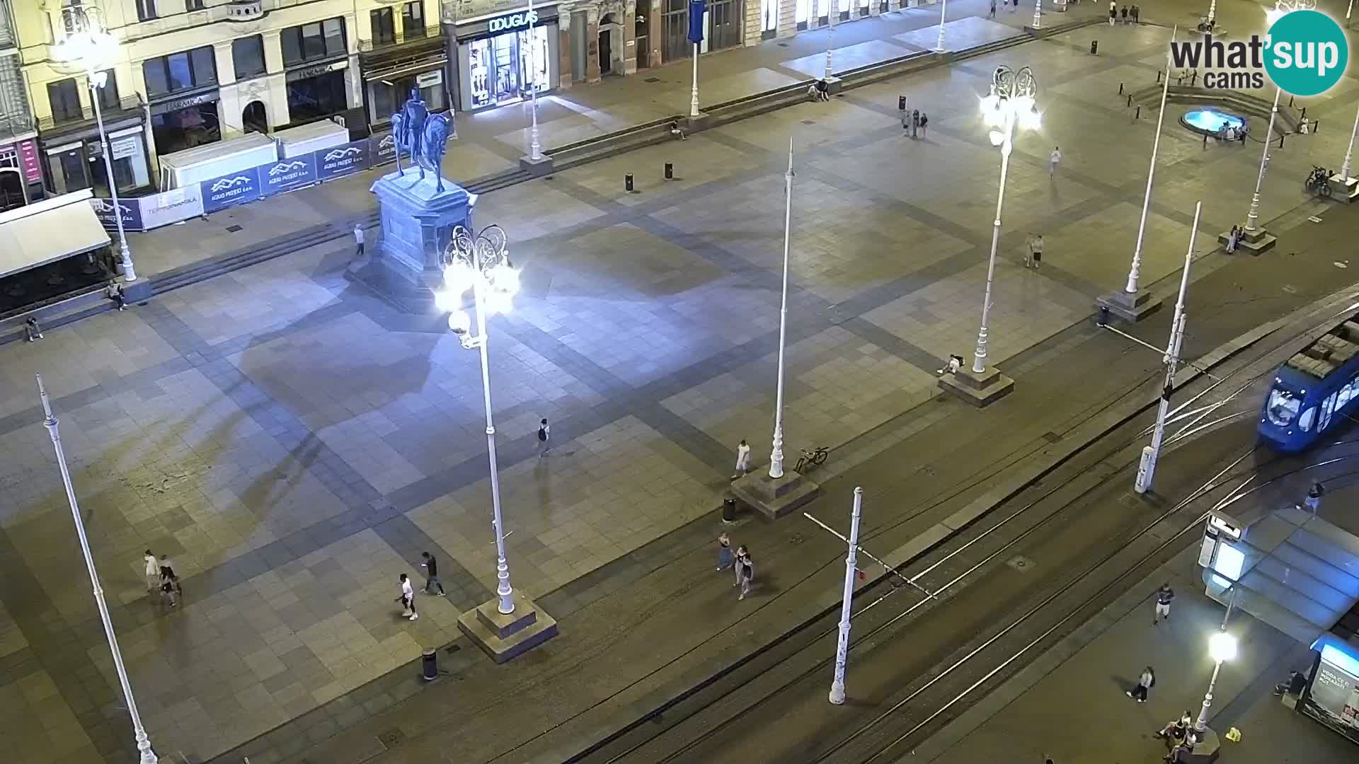 Zagreb – Bana Jelačića square panorama