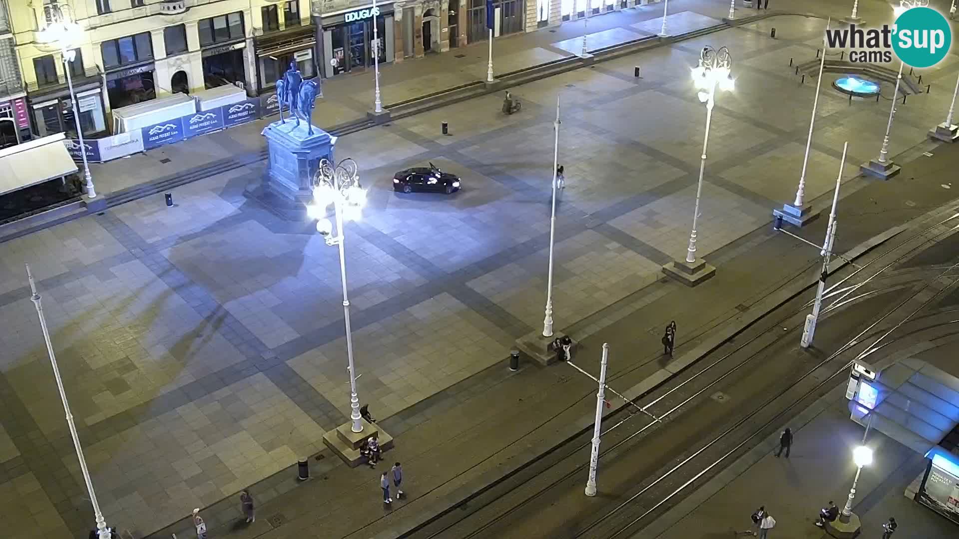 LIVE Webcam Zagreb Hotel Dubrovnik | Ban Jelačić square