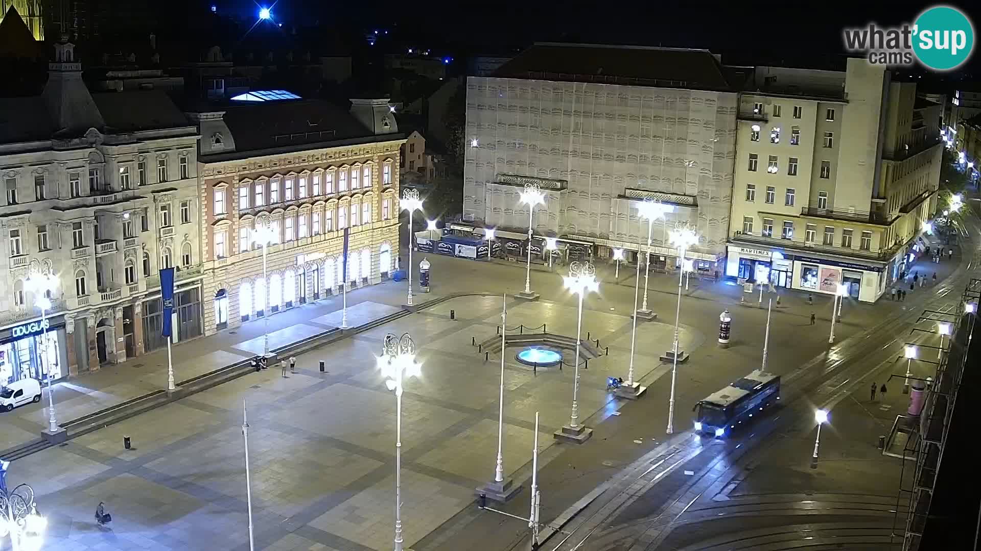 LIVE Webcam Zagreb Hotel Dubrovnik | Ban Jelačić square