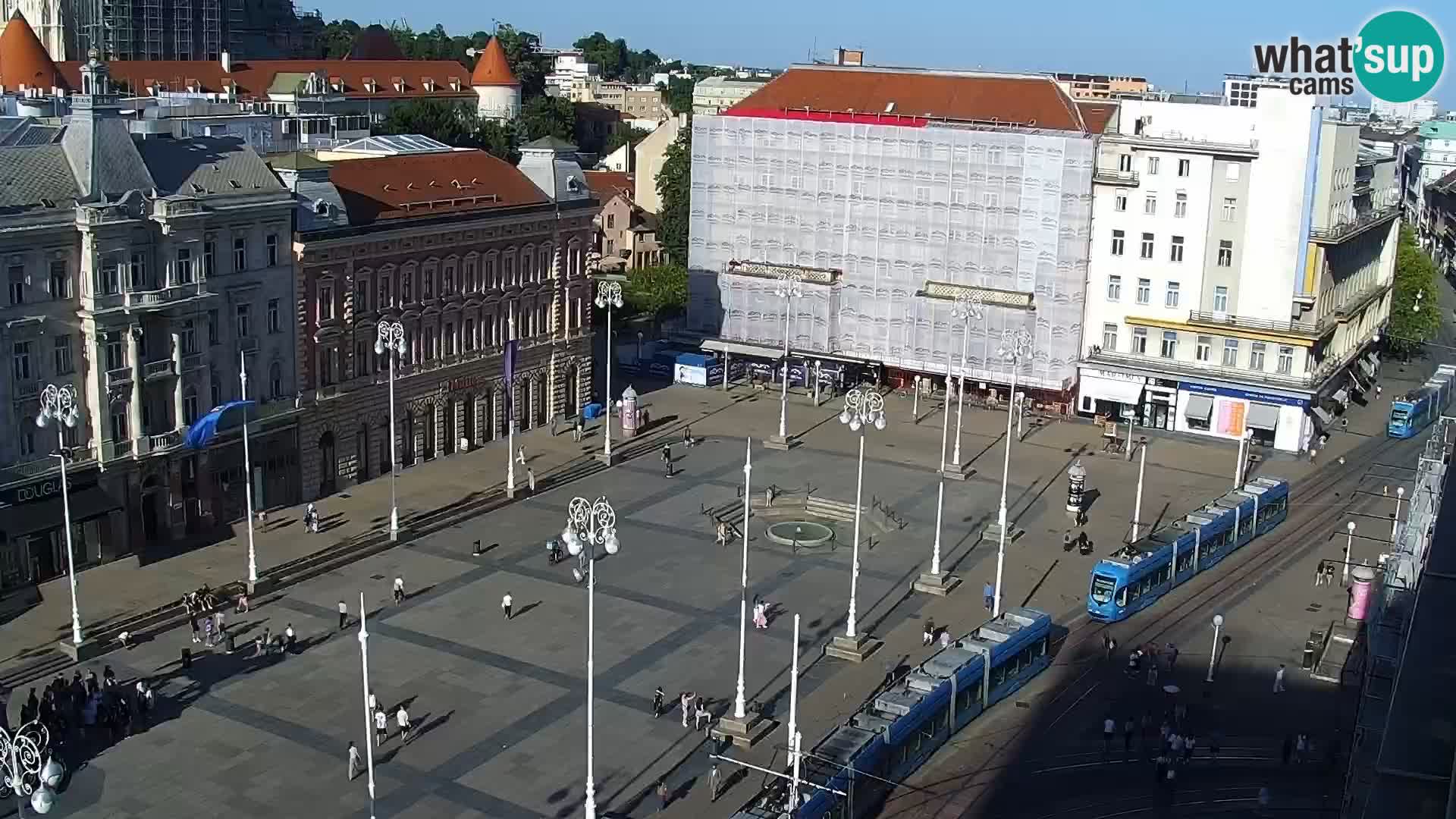 Trg Bana Jelačića v živo Zagreb – Hotel Dubrovnik