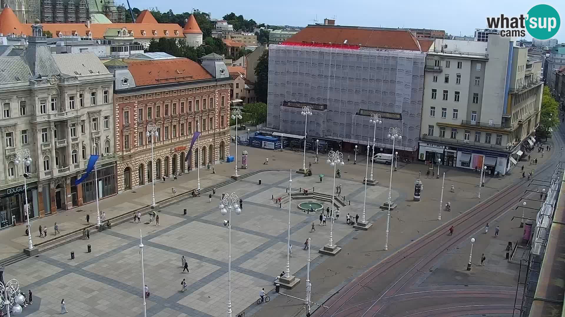 Ban Jelačić live cam Zagreb – Hotel Dubrovnik