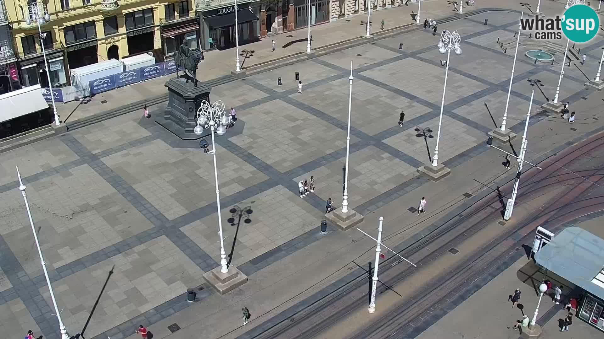 Ban Jelačić Platz  Live webcam Zagreb – Hotel Dubrovnik
