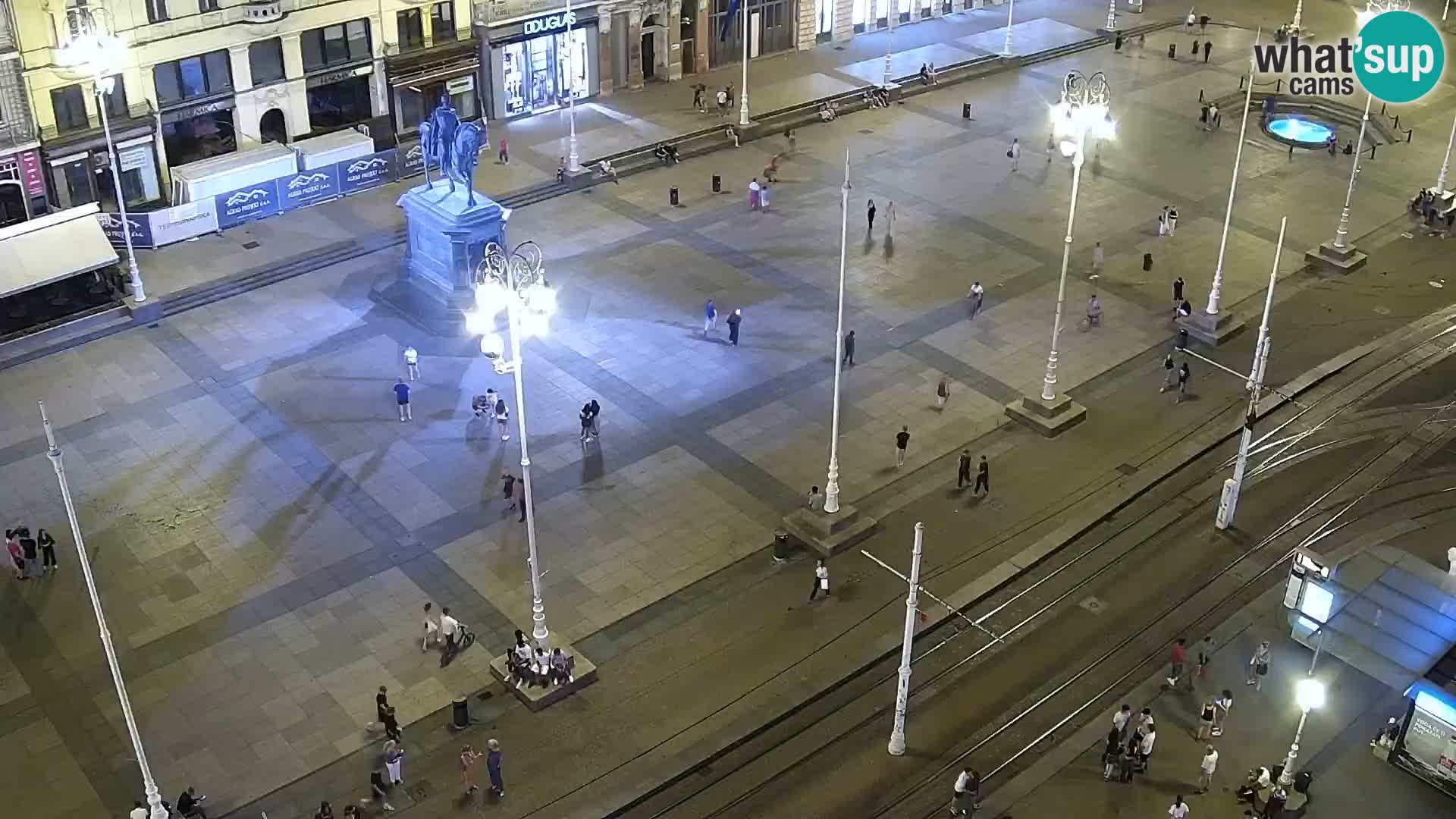 Ban Jelačić Platz  Live webcam Zagreb – Hotel Dubrovnik