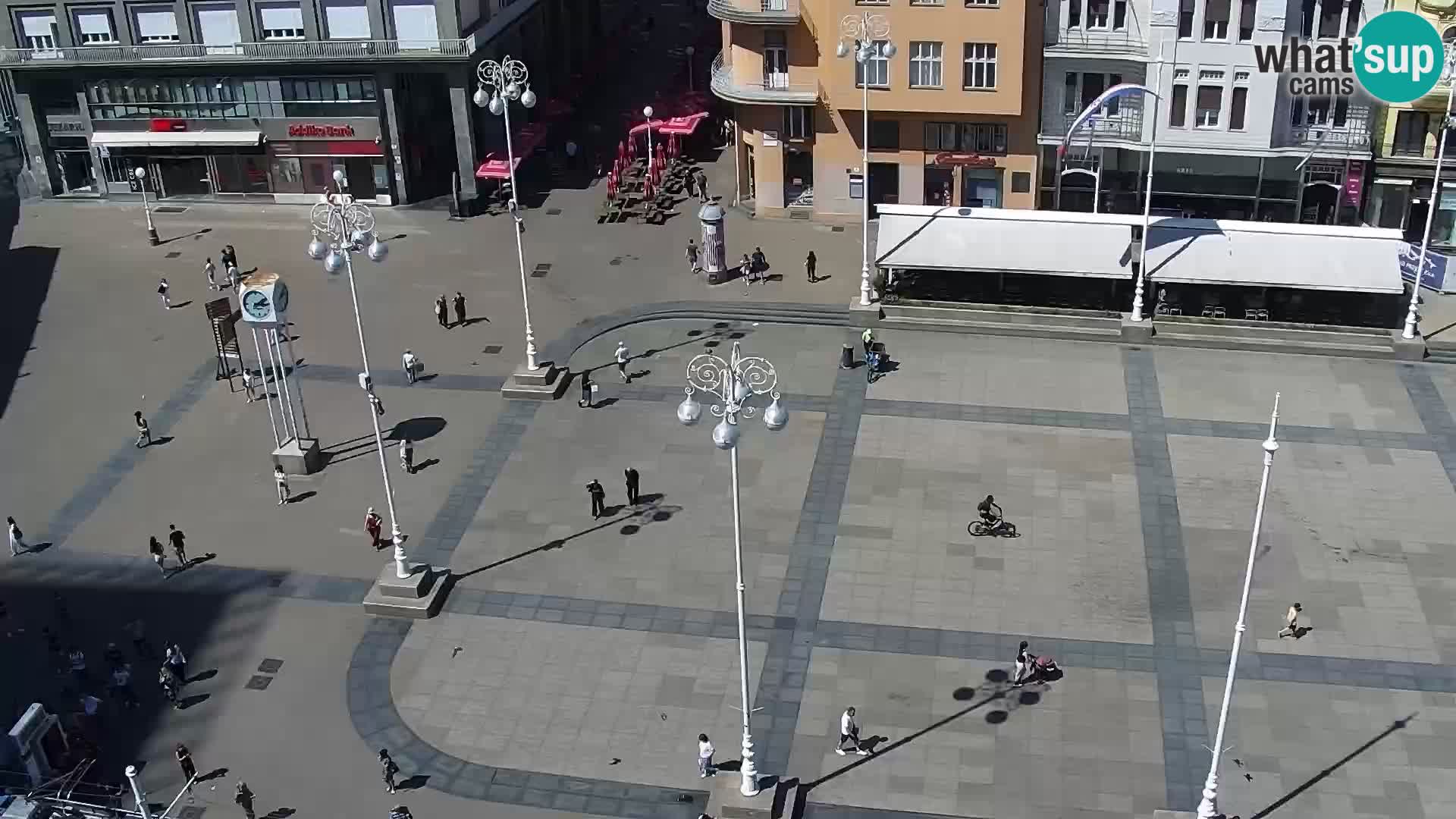 Ban Jelačić Platz  Live webcam Zagreb – Hotel Dubrovnik