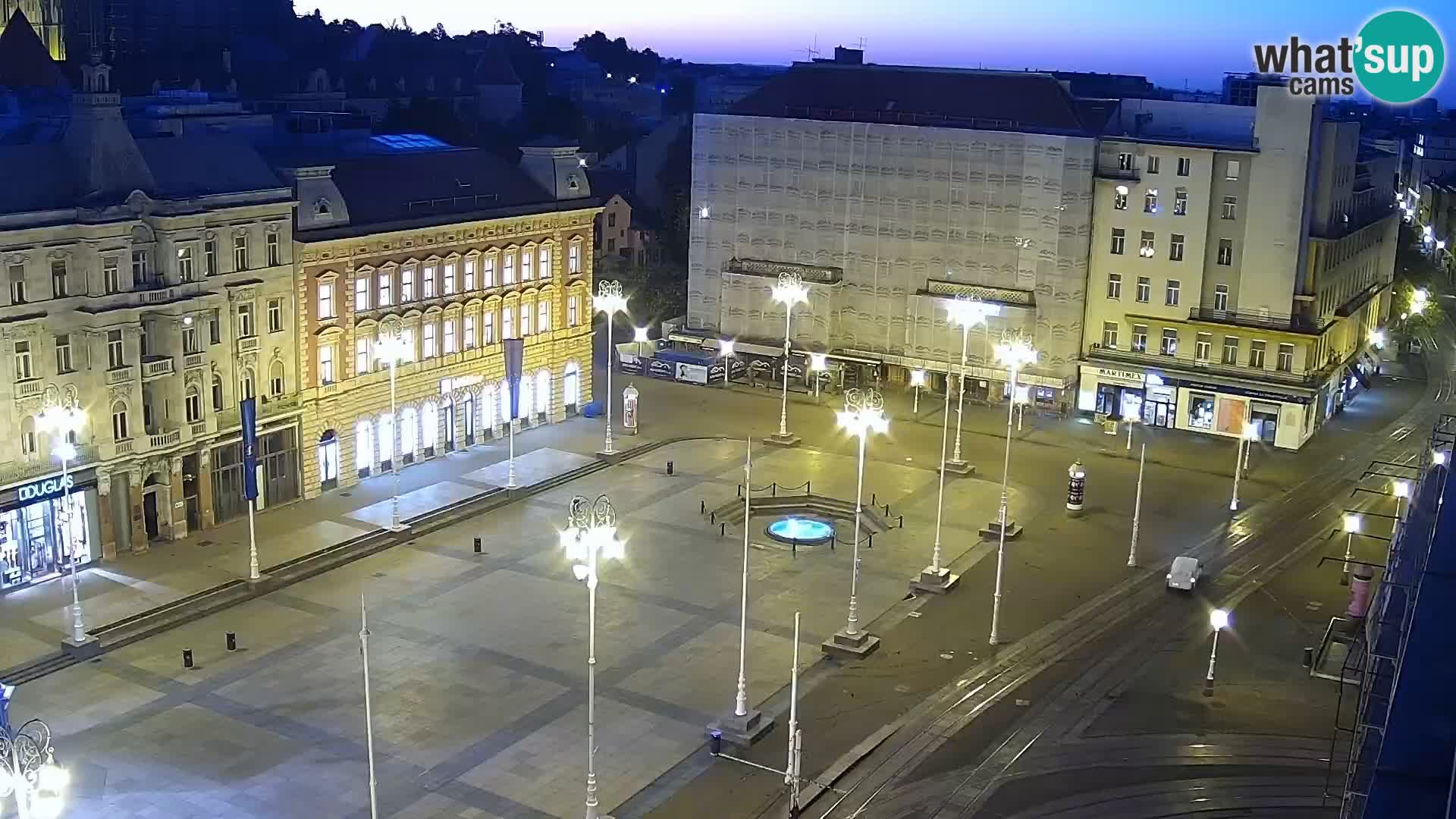 Zagreb – Bana Jelačića square panorama