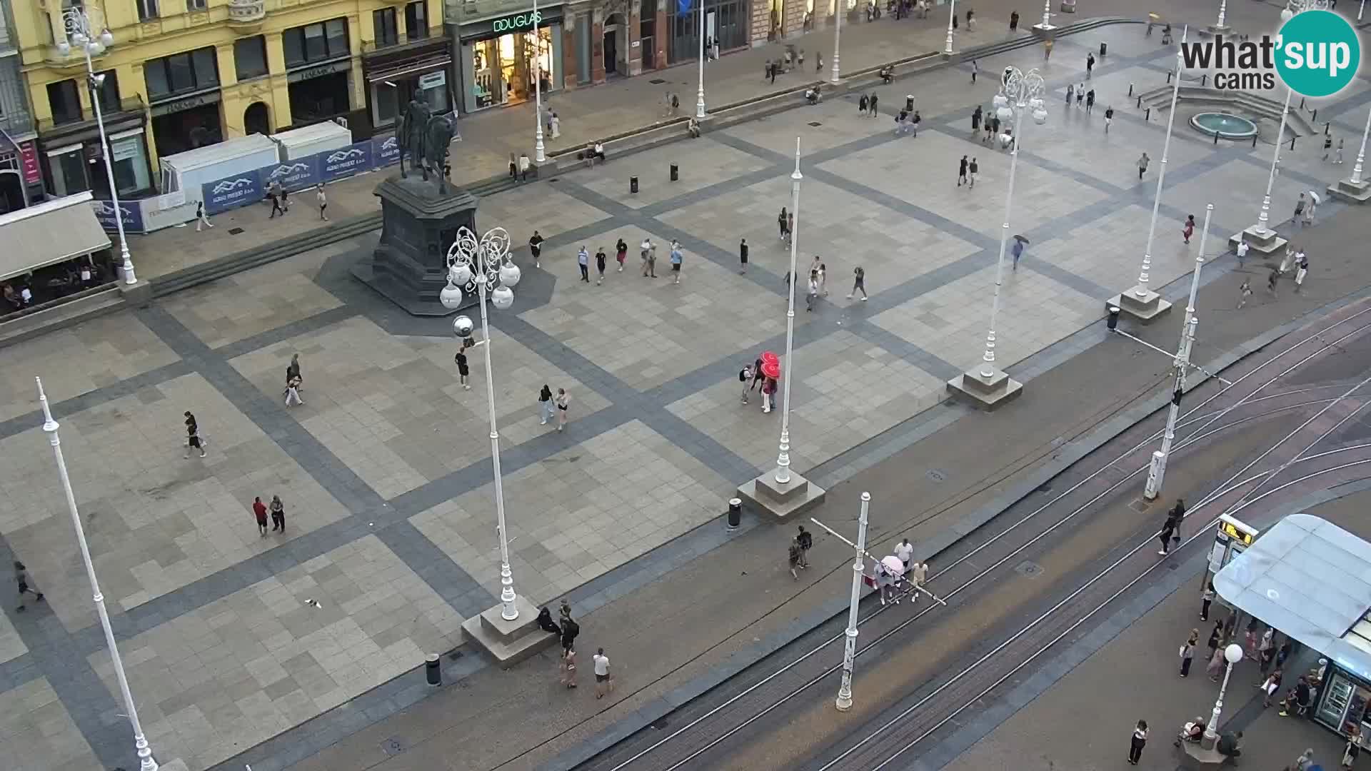 Plaza Ban Jelačić camera en vivo Zagreb – Hotel Dubrovnik