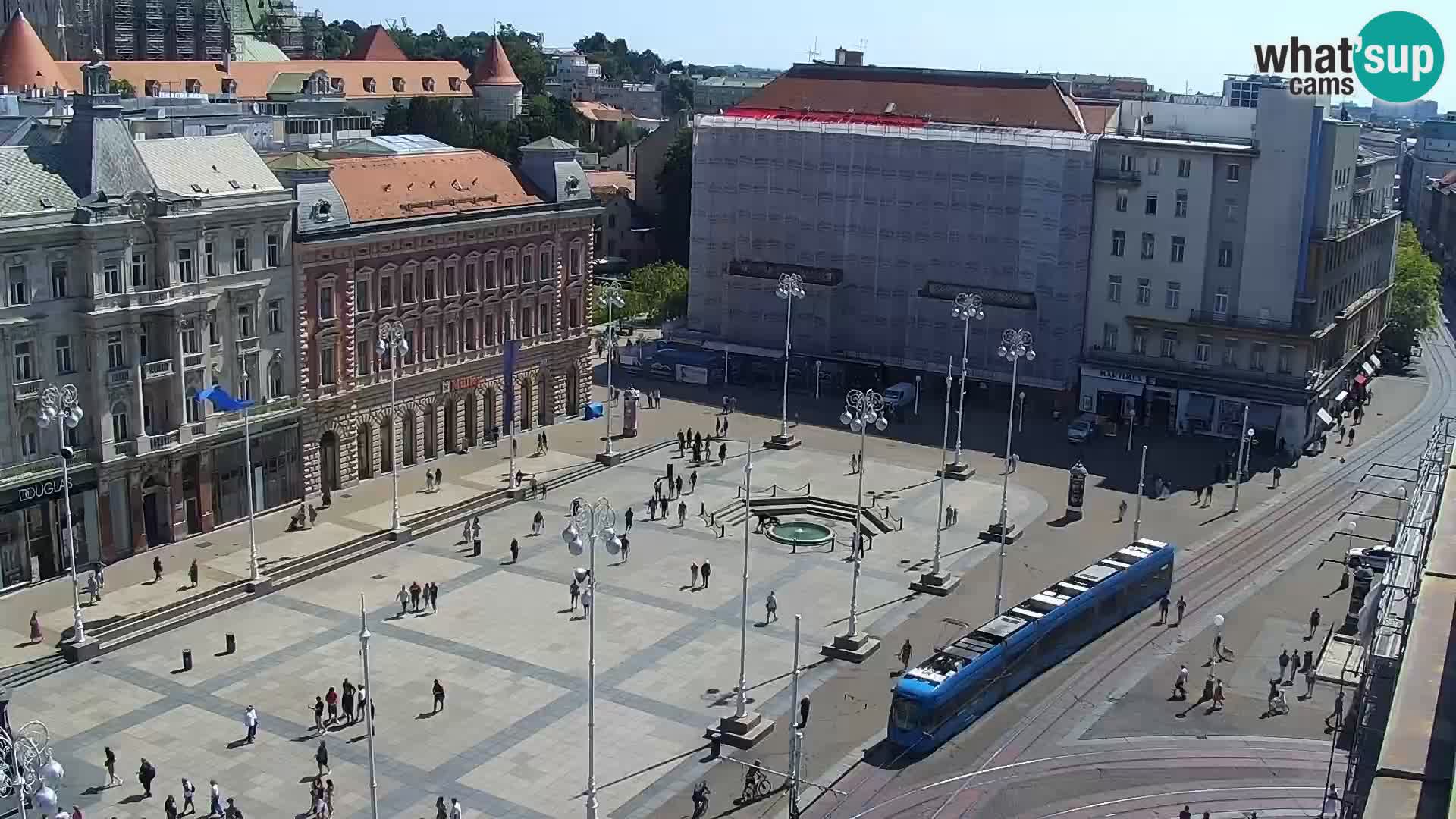 Trg Bana Jelačića web kamera Zagreb – Hotel Dubrovnik