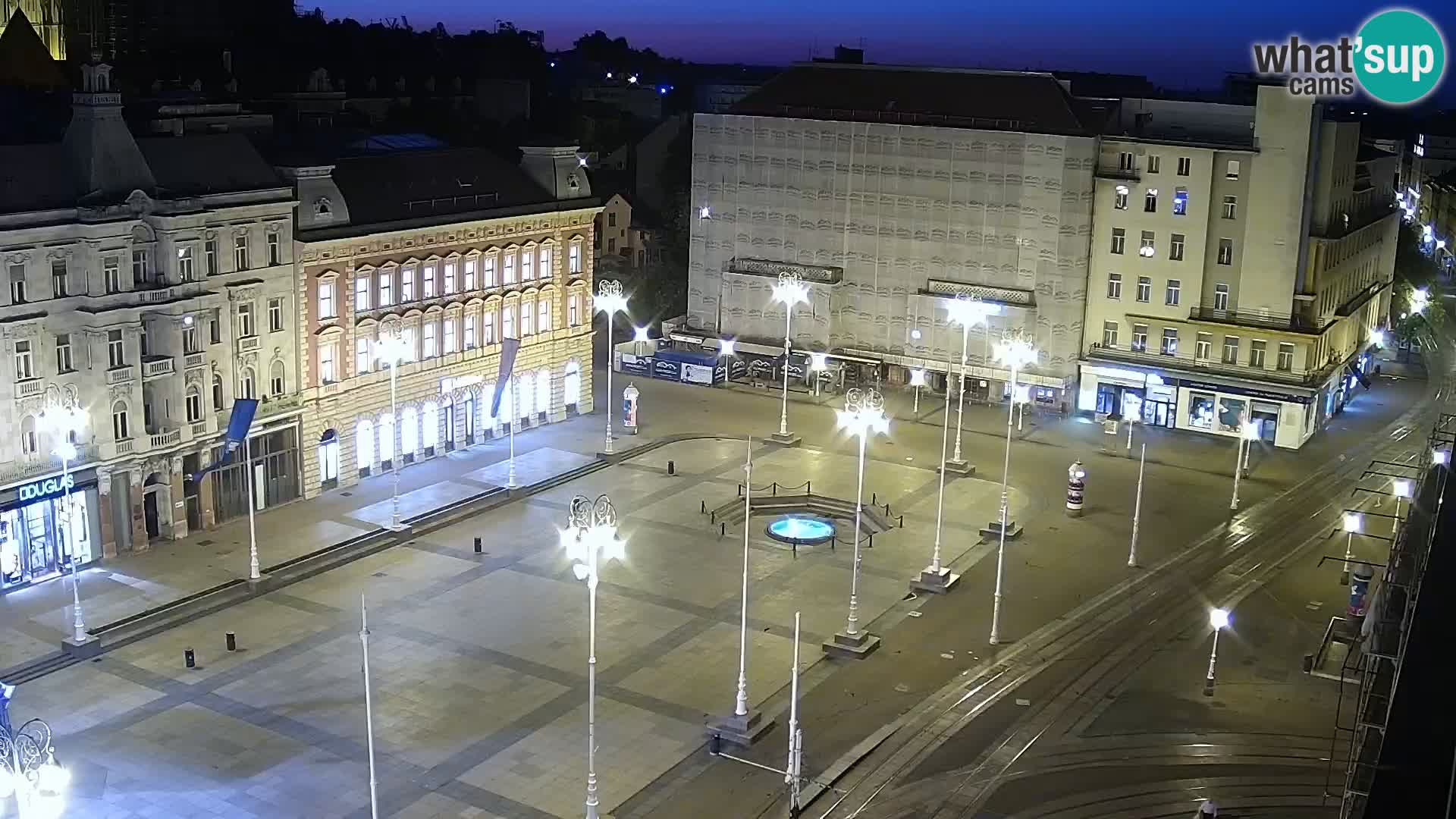 Piazza Ban Jelačić livecam Zagreb – Hotel Dubrovnik