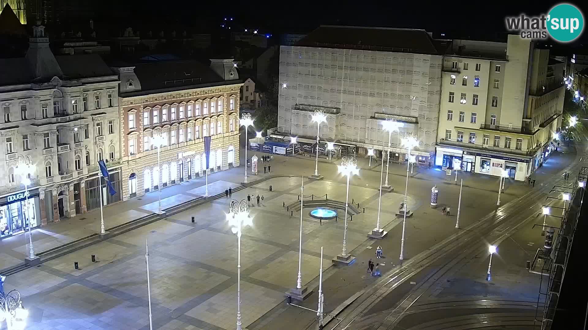 Zagreb – Bana Jelačića square panorama