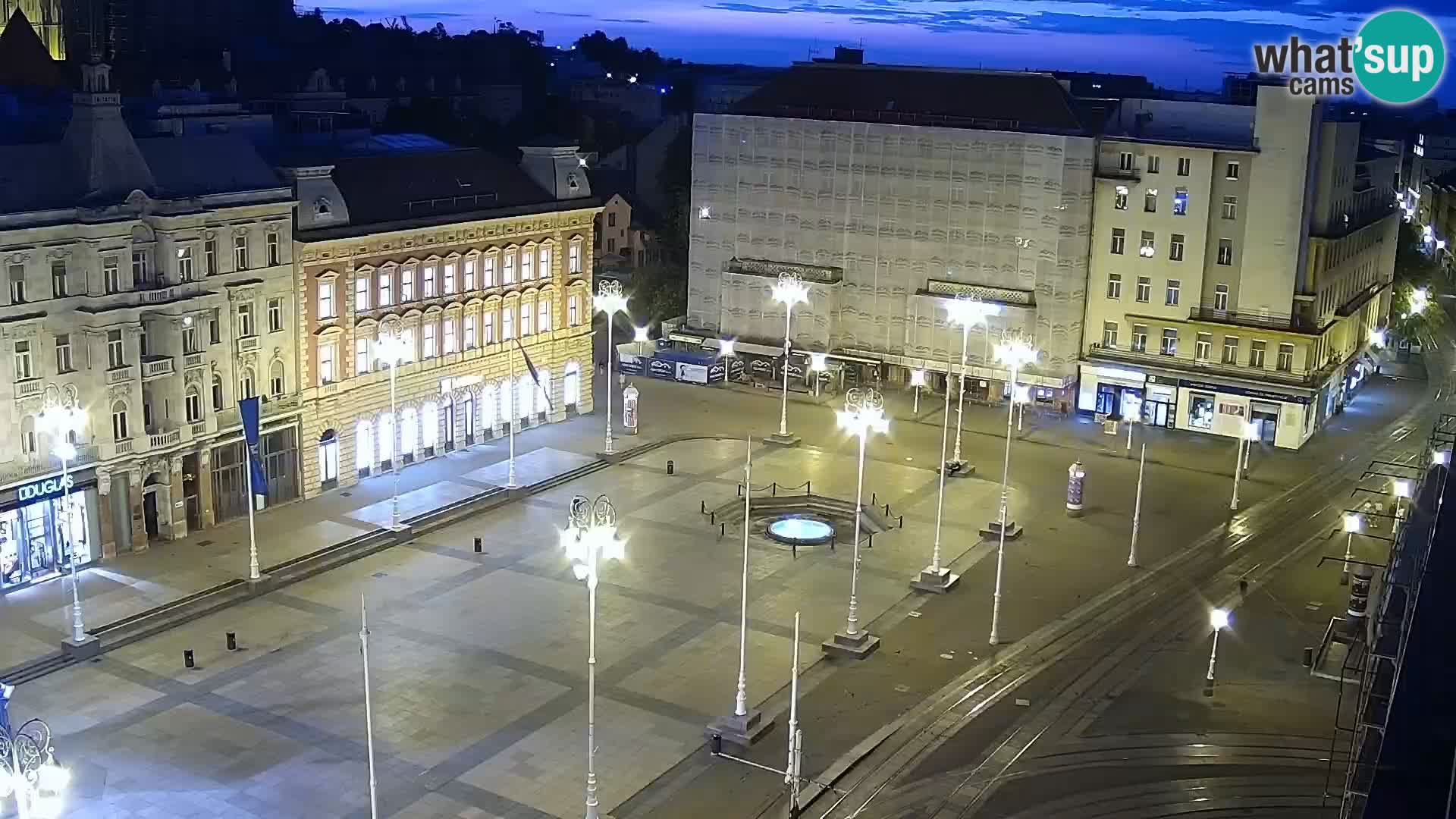 Piazza Ban Jelačić livecam Zagreb – Hotel Dubrovnik
