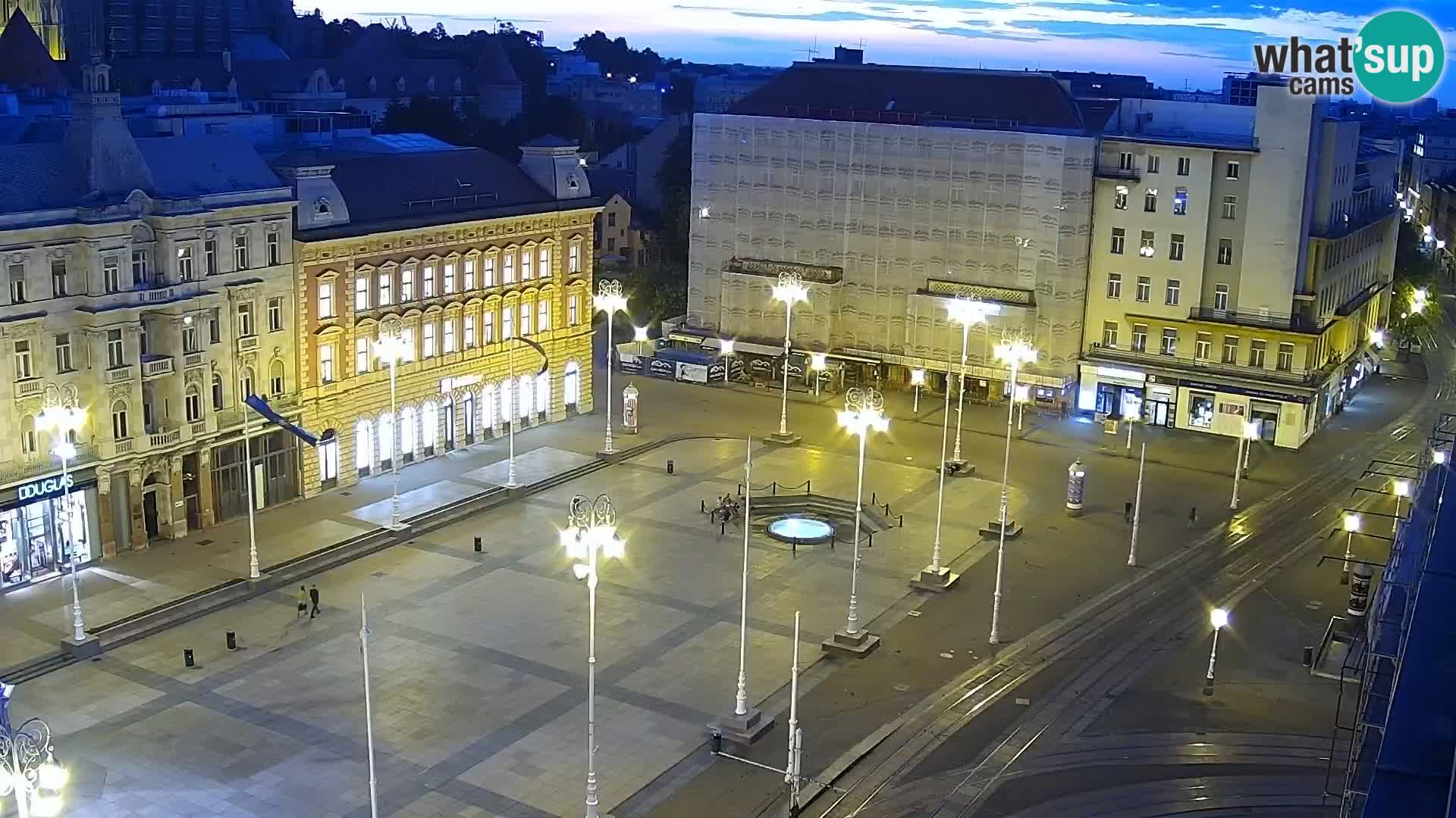 Trg Bana Jelačića web kamera Zagreb – Hotel Dubrovnik