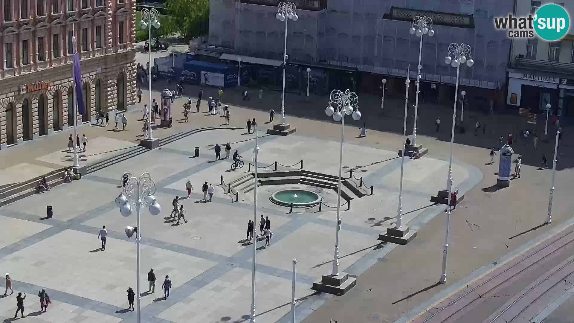 Ban Jelačić live cam Zagreb – Hotel Dubrovnik