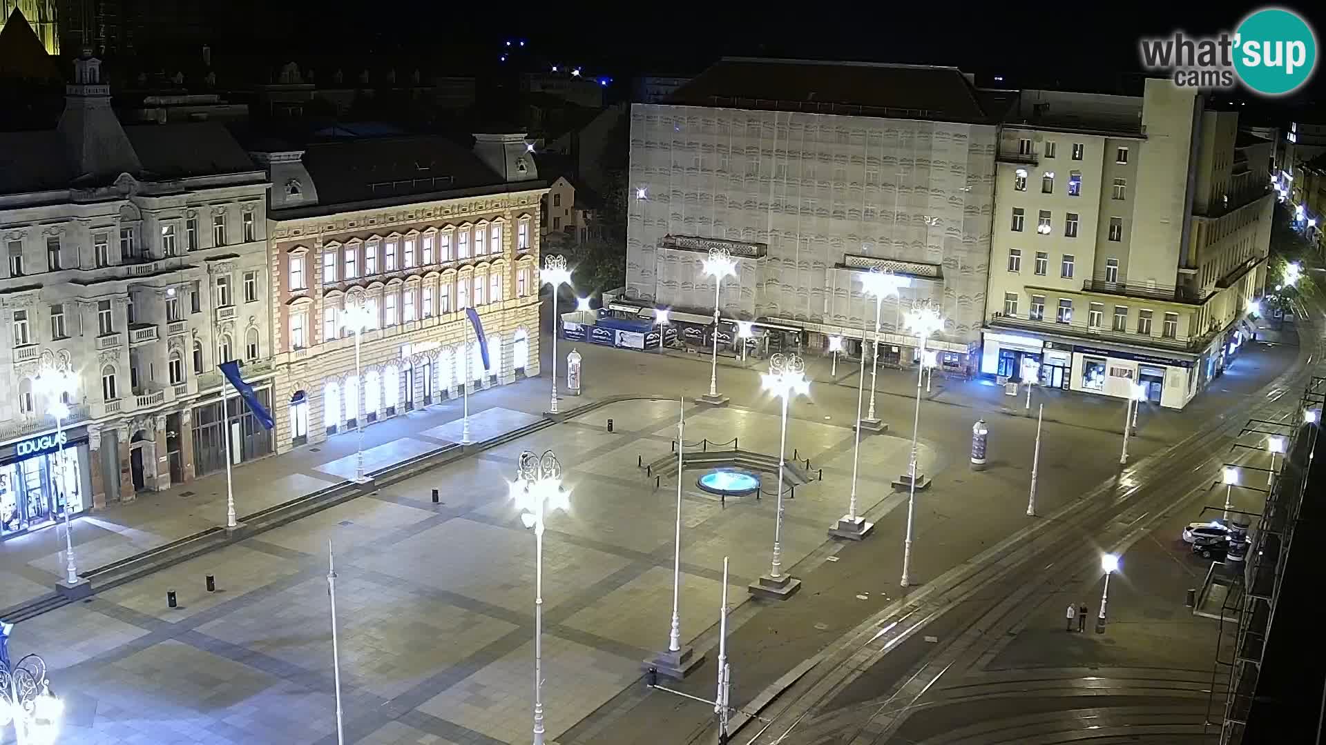 Zagreb – Bana Jelačića square panorama