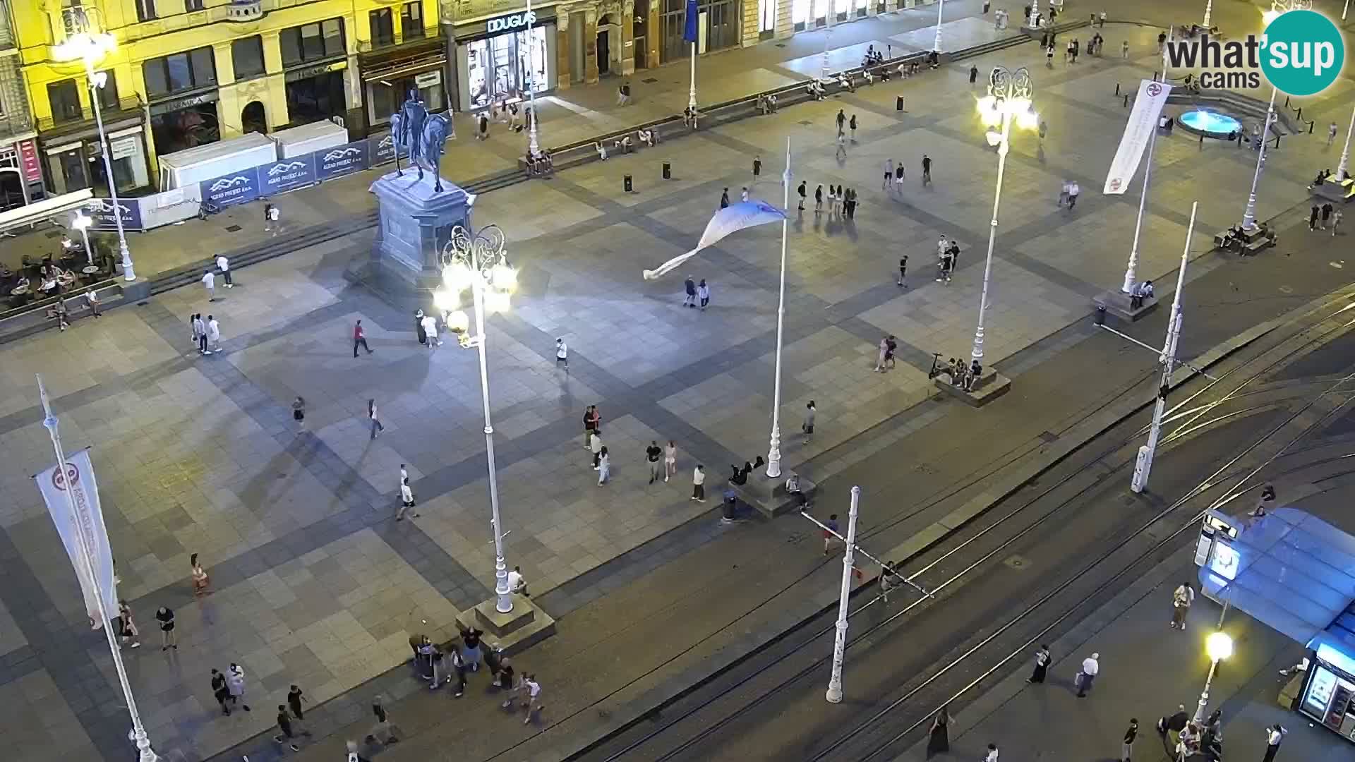 Kamera v živo Zagreb – Trg Bana Jelačića