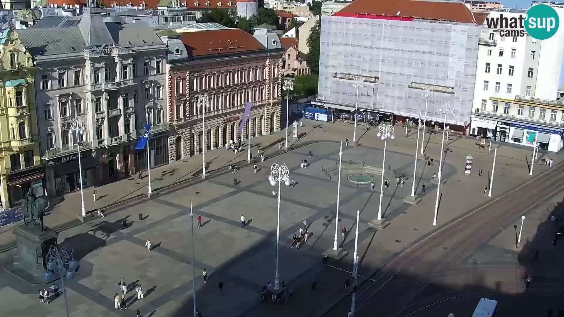 Zagreb – Bana Jelačića square panorama