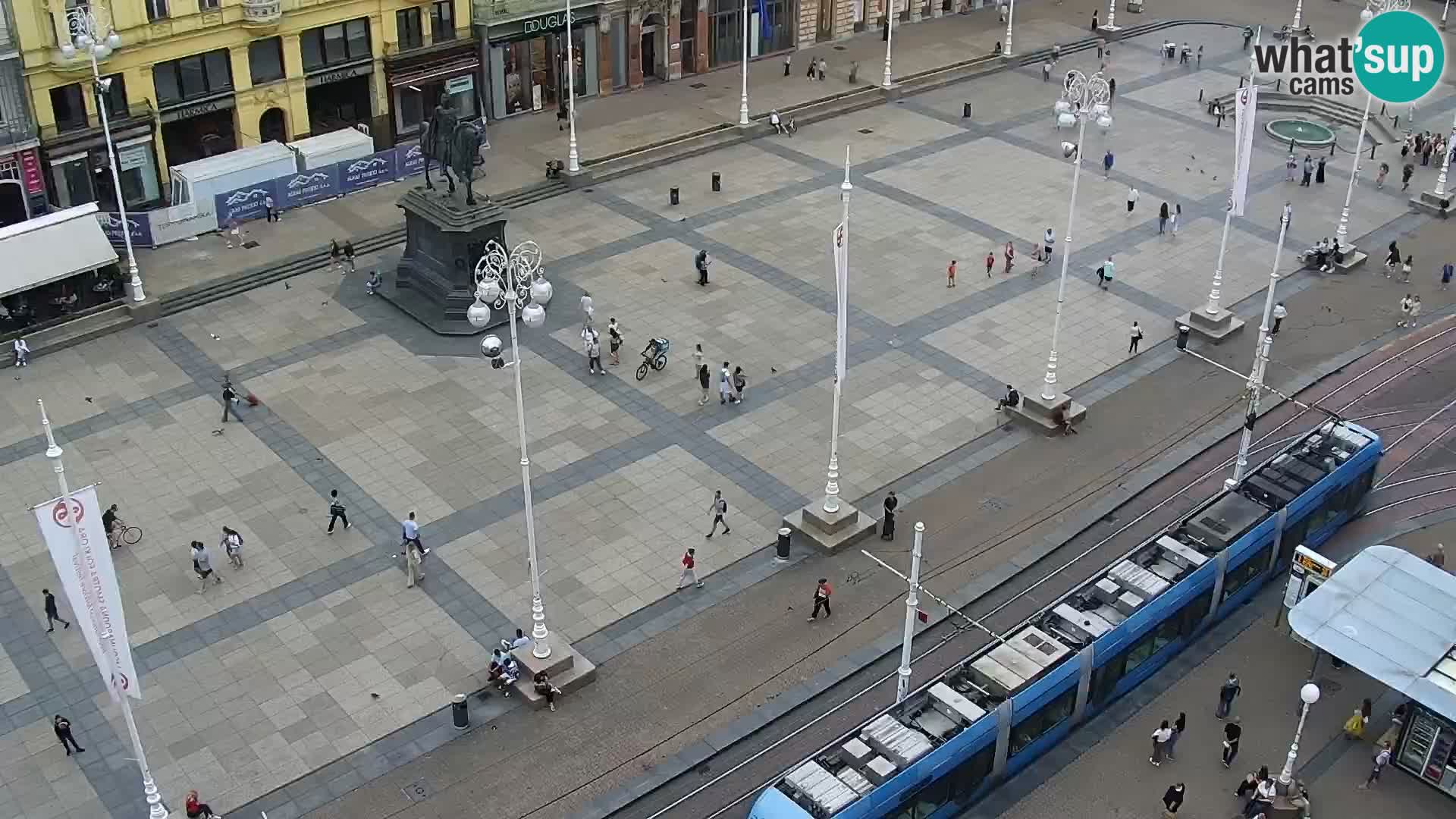 Piazza Ban Jelačić livecam Zagreb – Hotel Dubrovnik