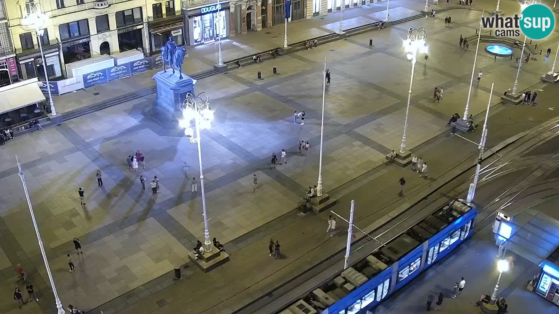 Web kamera Zagreb – Trg Bana Jelačića
