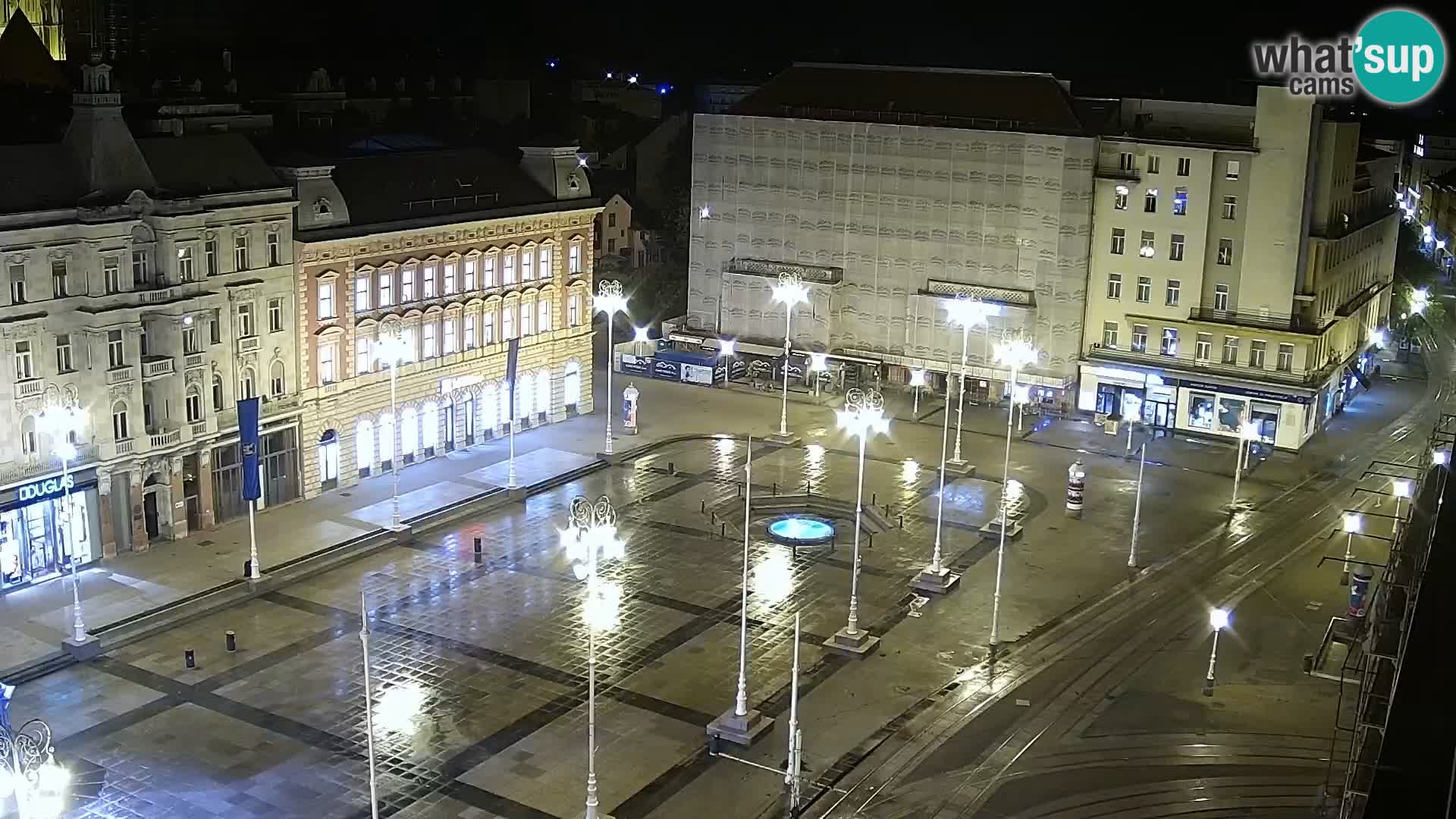 Ban Jelačić Platz  Live webcam Zagreb – Hotel Dubrovnik