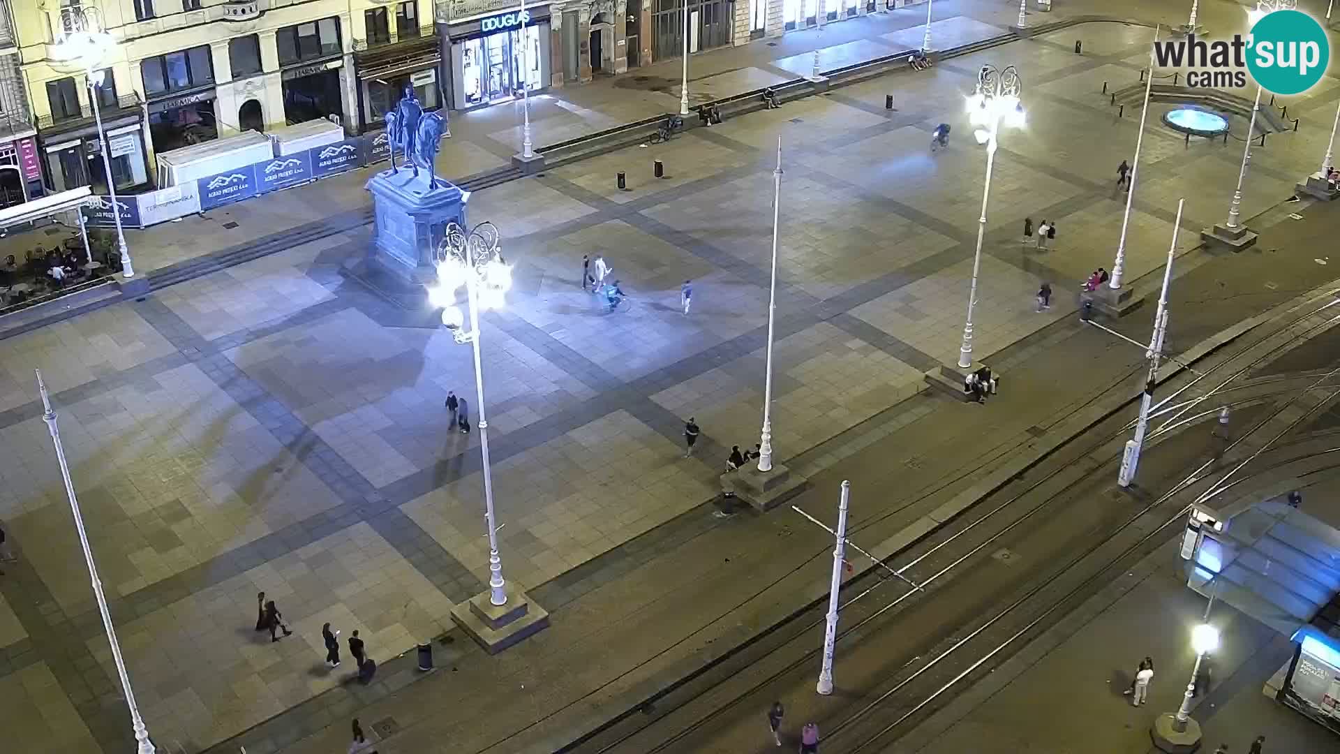 Zagreb – Bana Jelačića square panorama