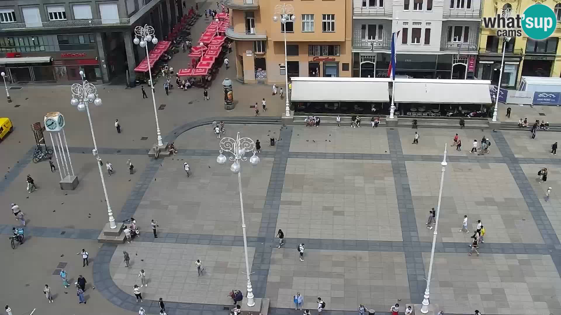 Zagreb – Bana Jelačića square panorama