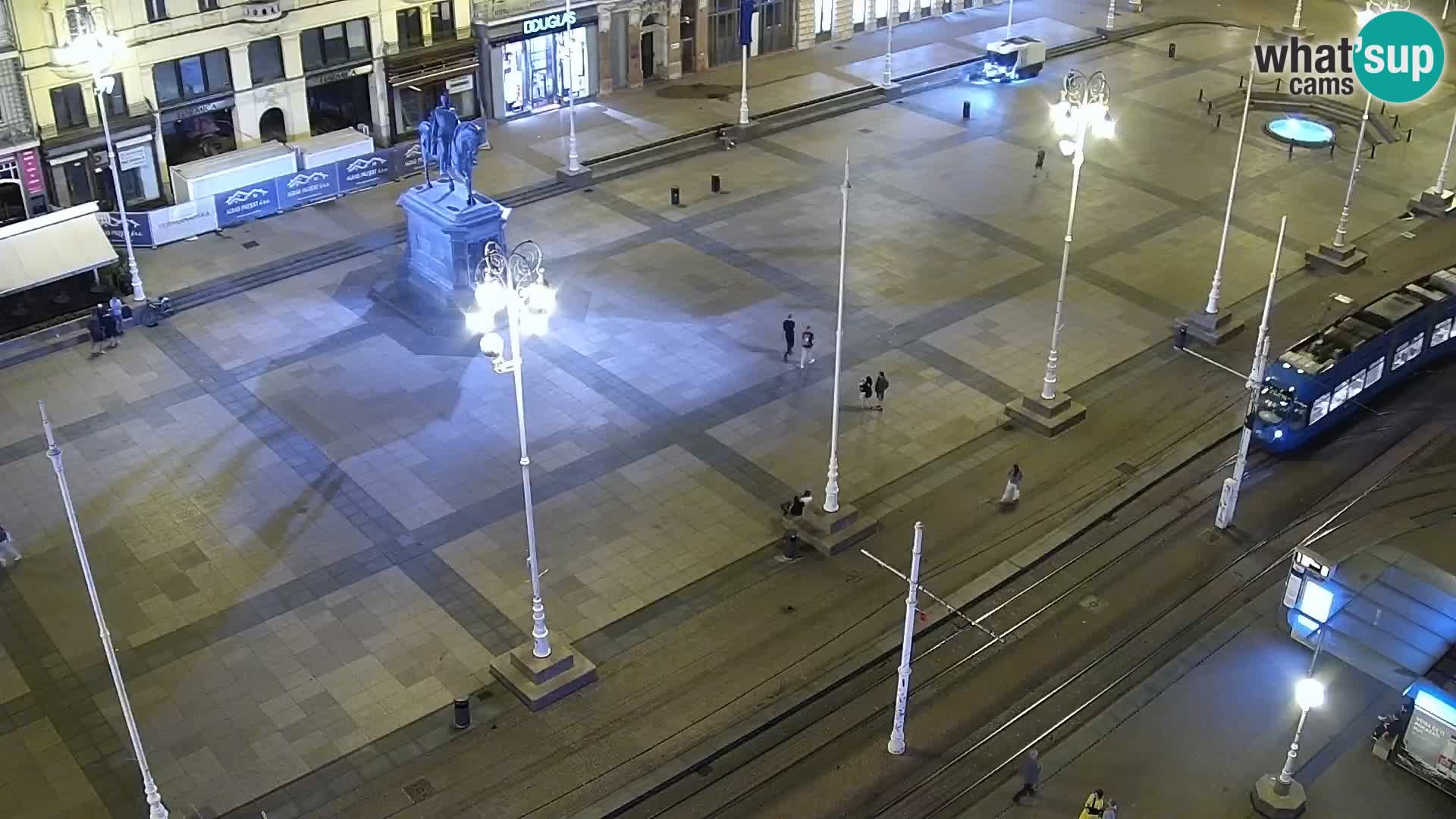 Zagreb – Bana Jelačića square panorama