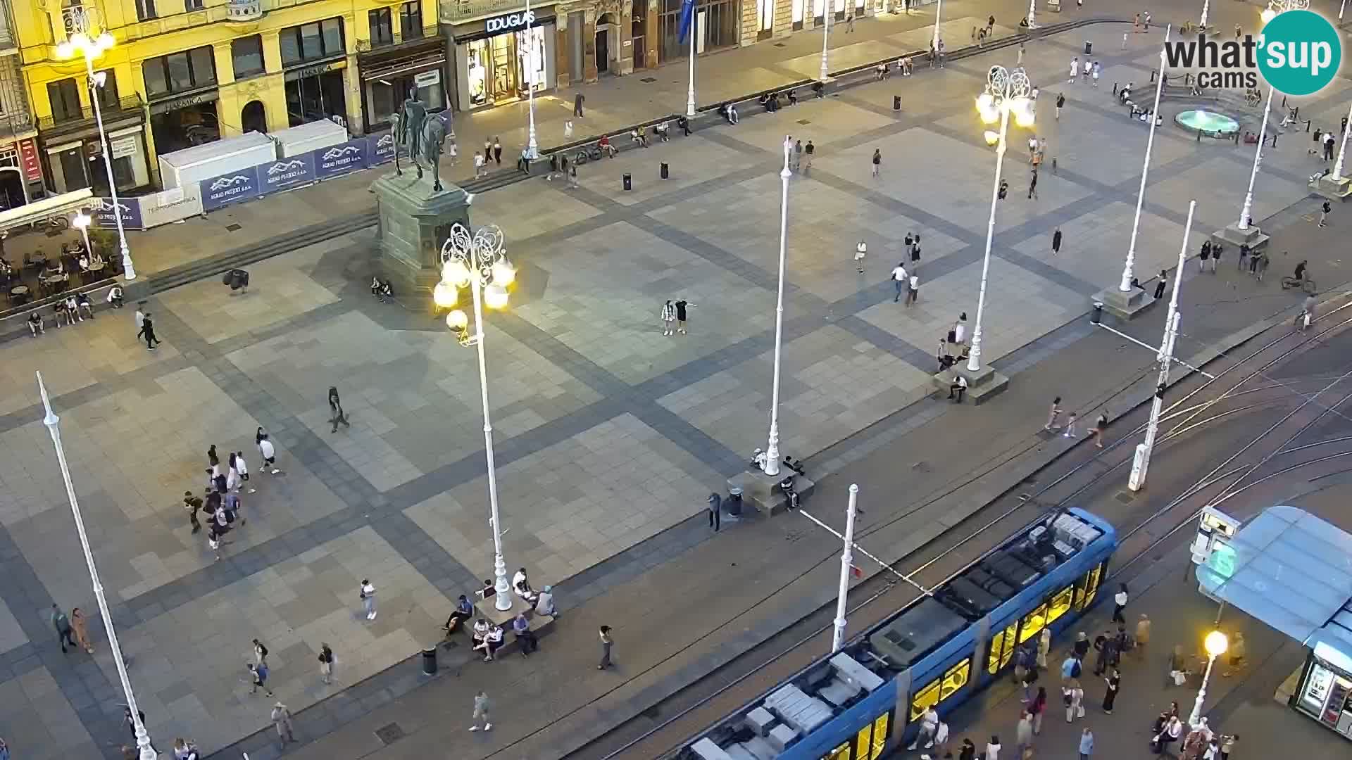 Piazza Ban Jelačić livecam Zagreb – Hotel Dubrovnik