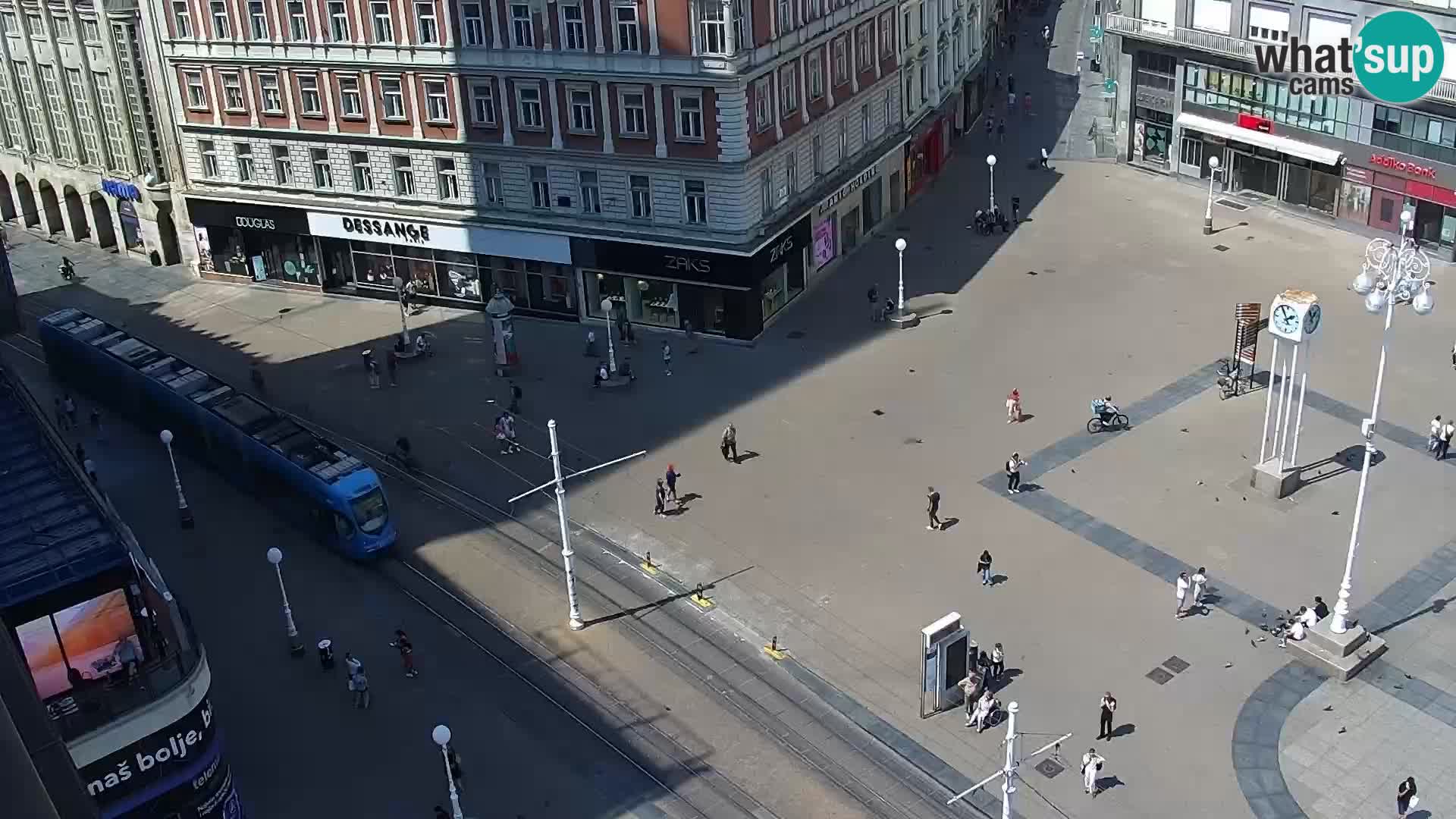 Trg Bana Jelačića v živo Zagreb – Hotel Dubrovnik
