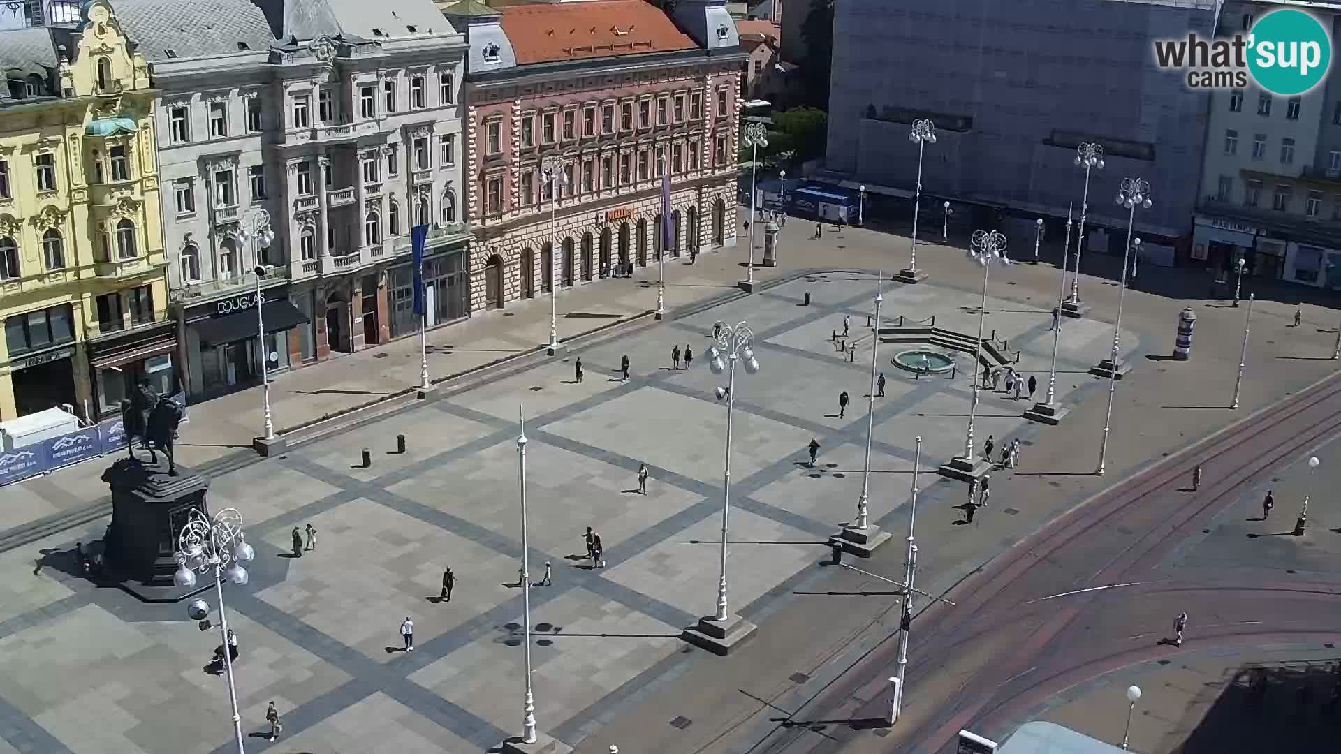 Trg Bana Jelačića v živo Zagreb – Hotel Dubrovnik
