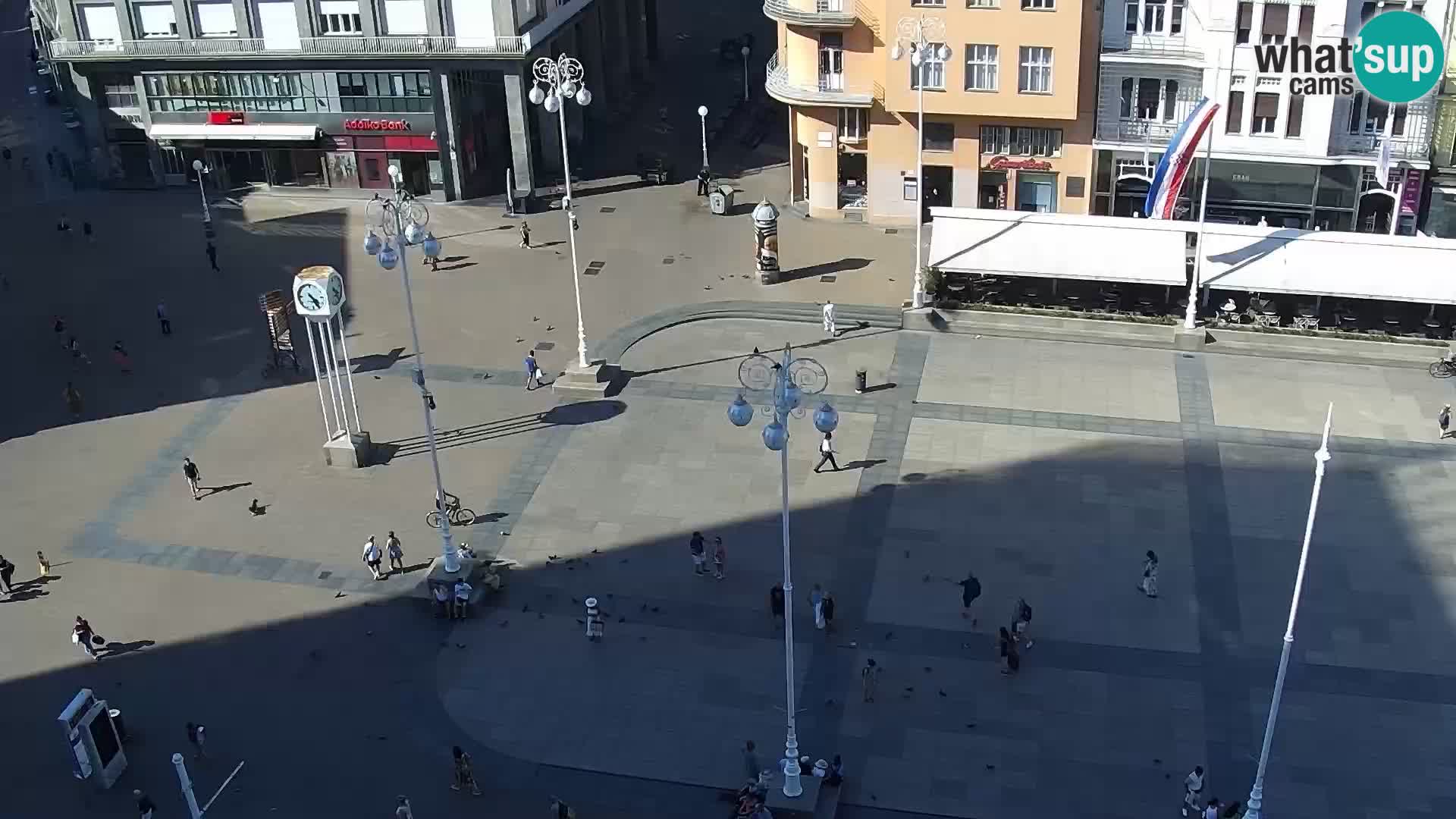 Ban Jelačić Platz  Live webcam Zagreb – Hotel Dubrovnik