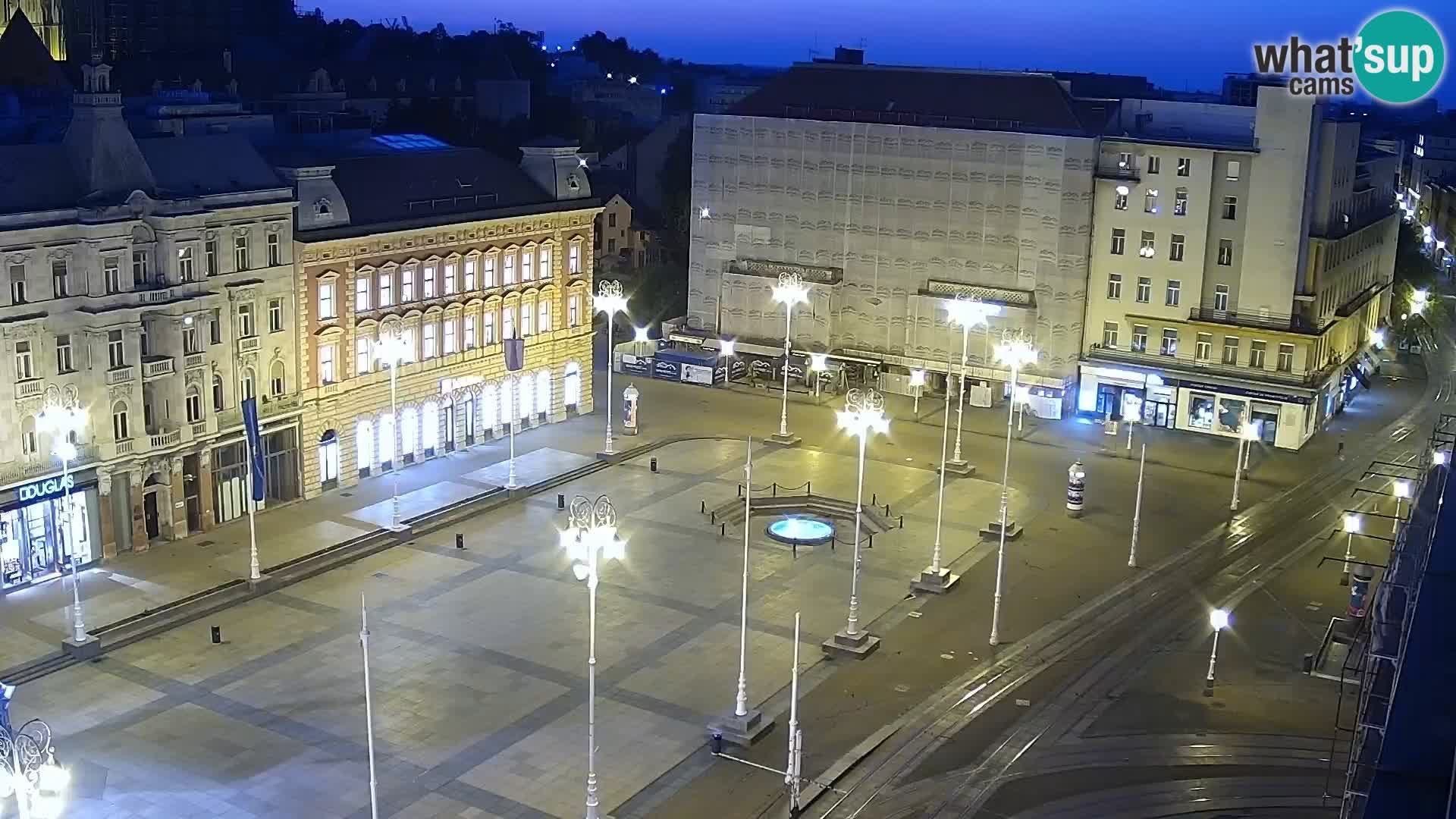 Ban Jelačić live cam Zagreb – Hotel Dubrovnik