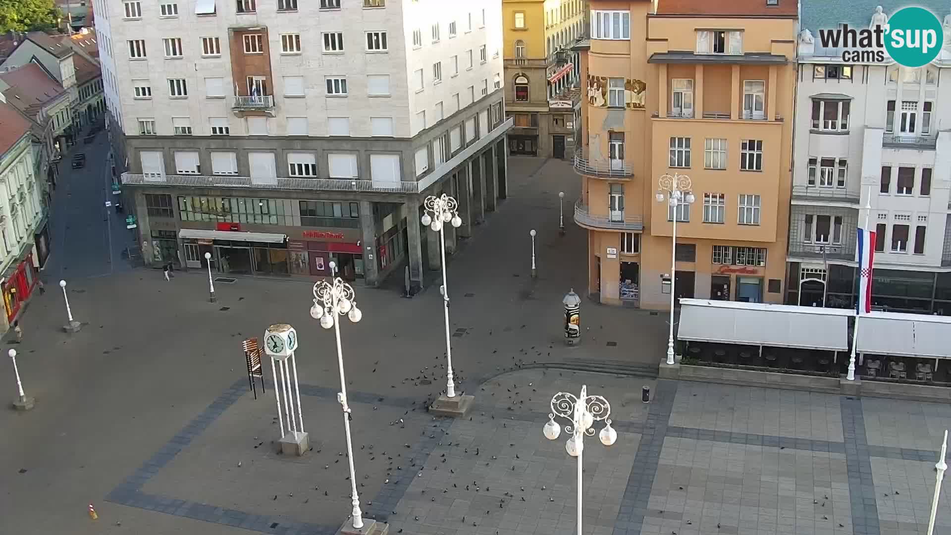 Ban Jelačić Platz  Live webcam Zagreb – Hotel Dubrovnik