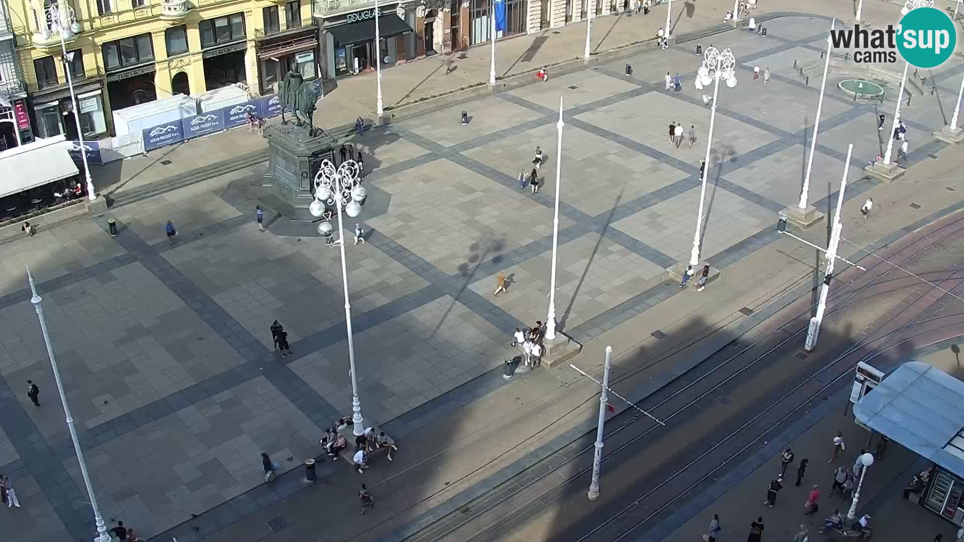 LIVE Webcam Zagreb Hotel Dubrovnik | Ban Jelačić square