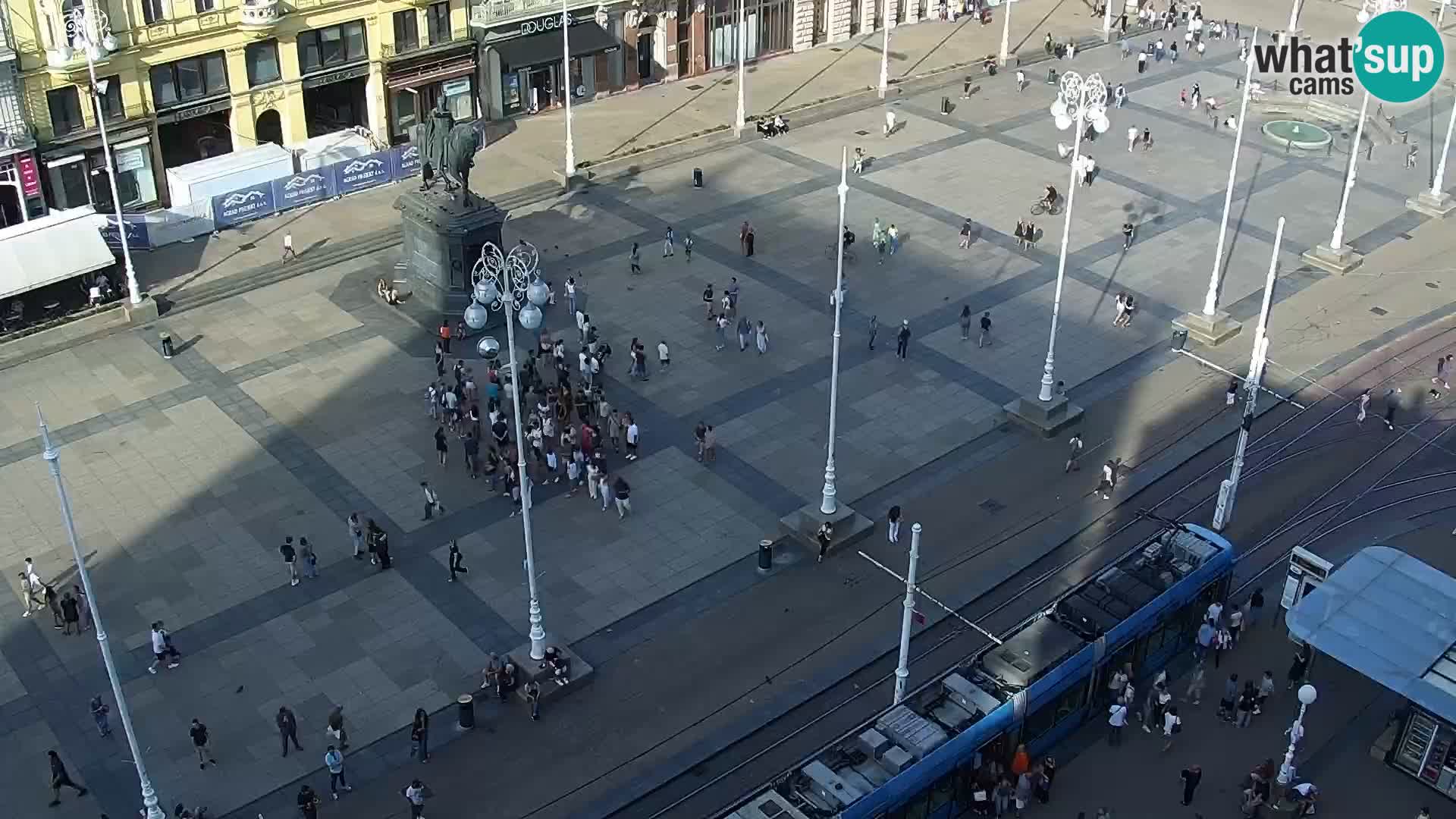 LIVE Webcam Zagreb Hotel Dubrovnik | Ban Jelačić square