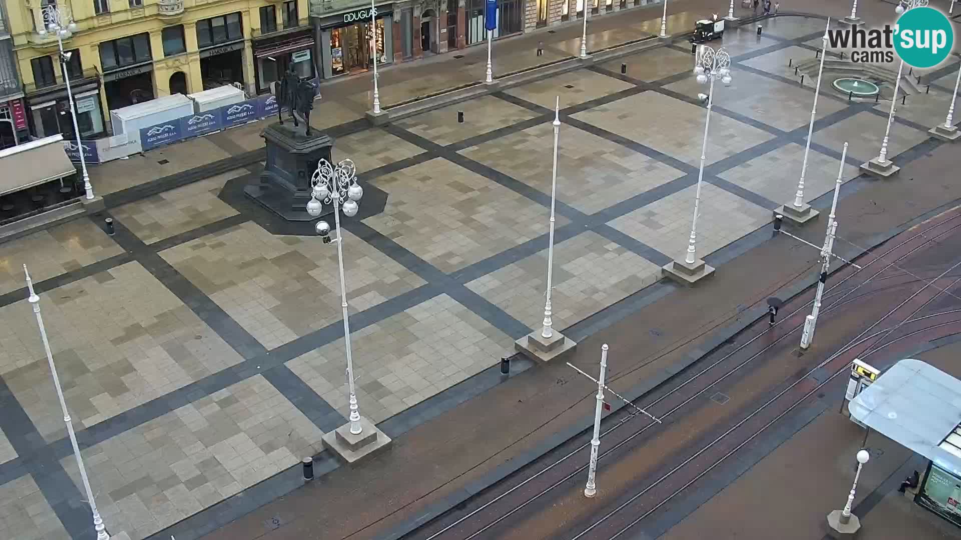 Plaza Ban Jelačić camera en vivo Zagreb – Hotel Dubrovnik