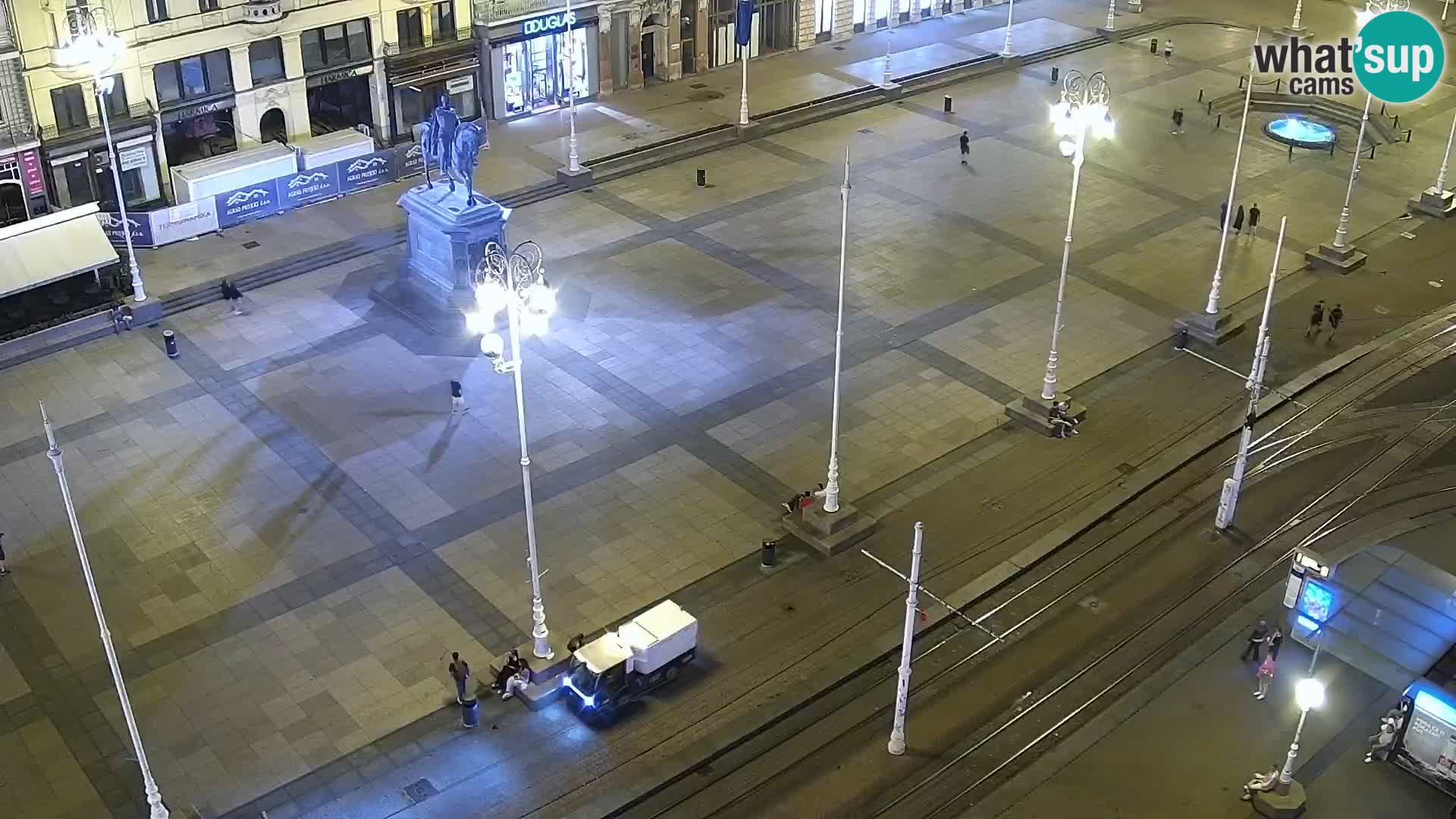 Piazza Ban Jelačić livecam Zagreb – Hotel Dubrovnik