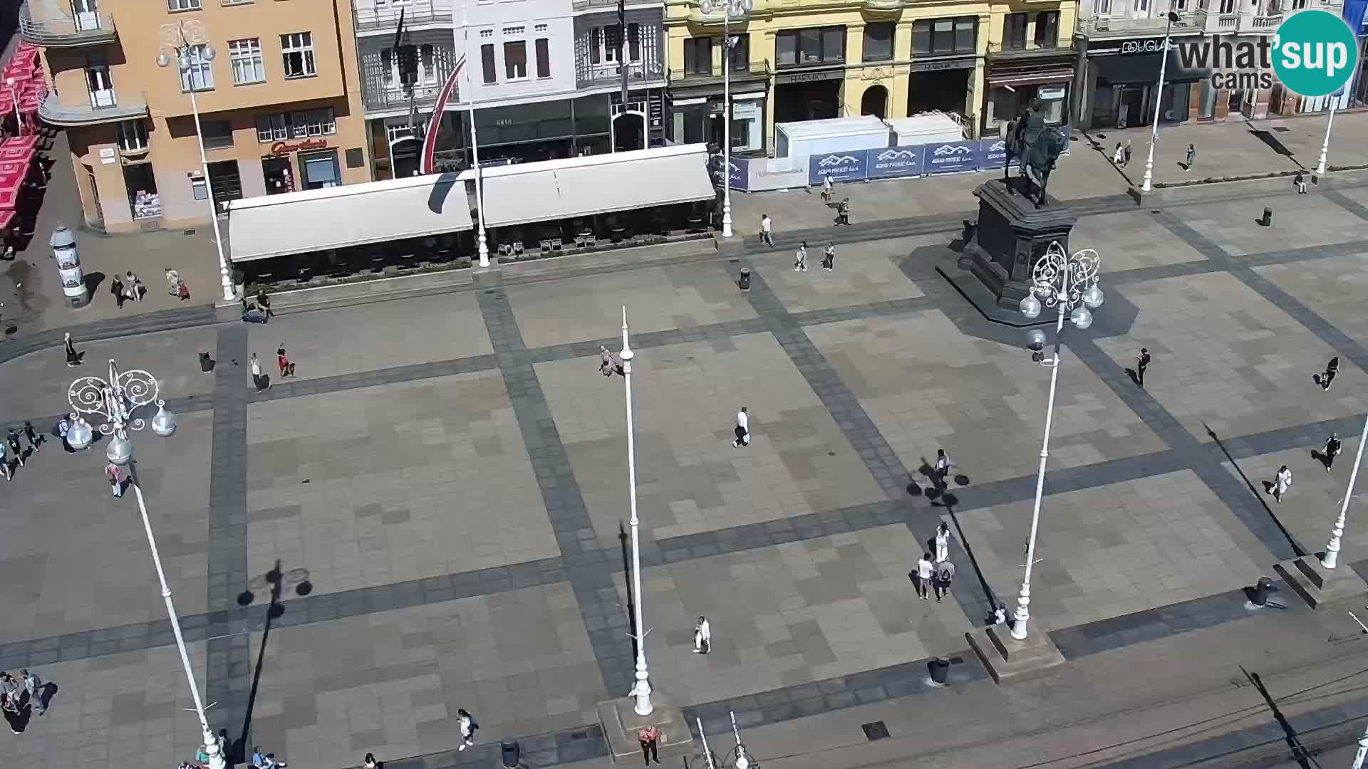 Ban Jelačić live cam Zagreb – Hotel Dubrovnik