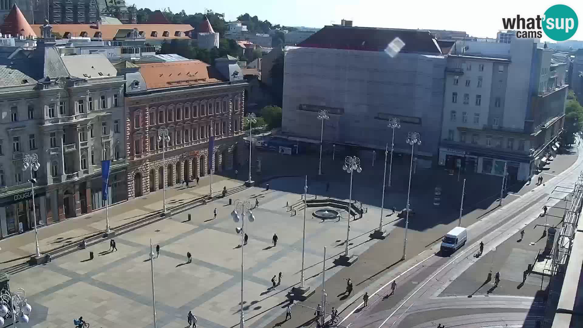 Piazza Ban Jelačić livecam Zagreb – Hotel Dubrovnik