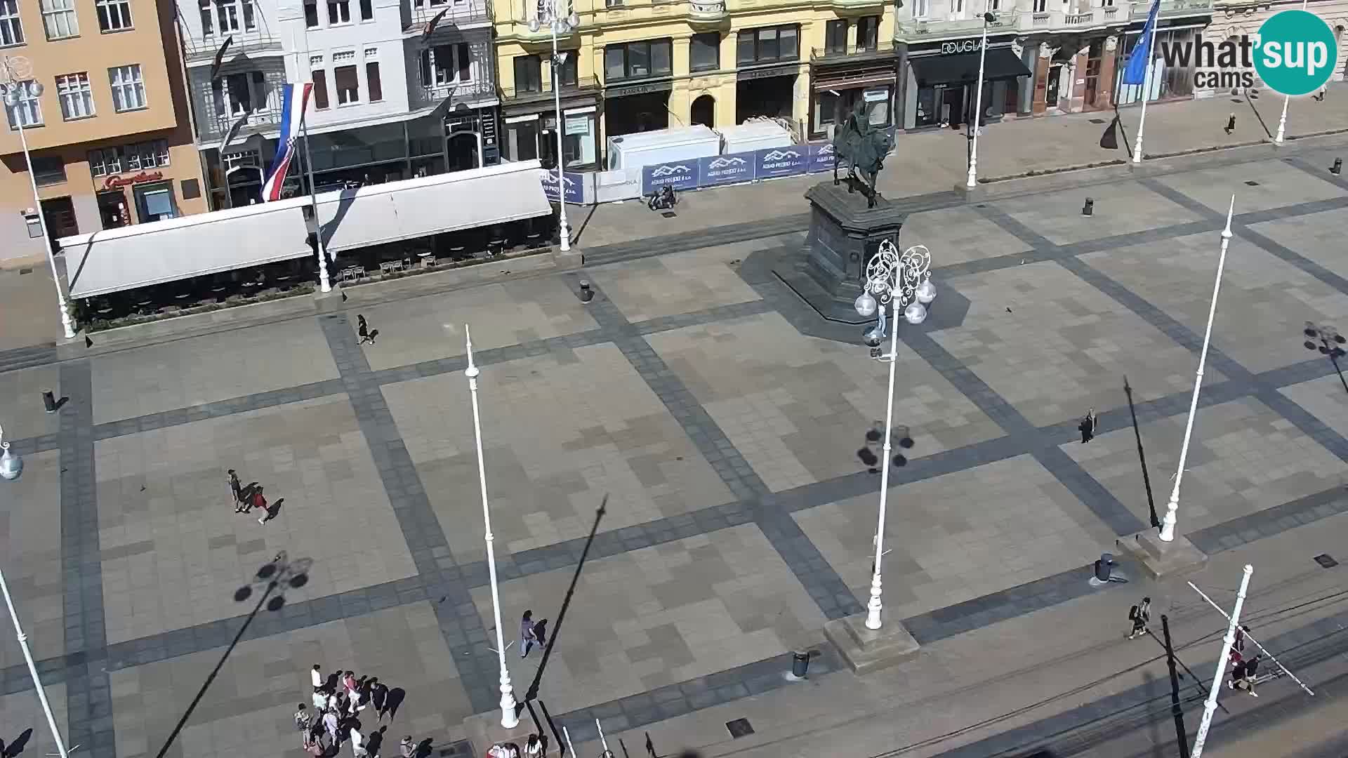 LIVE Webcam Zagreb Hotel Dubrovnik | Ban Jelačić square
