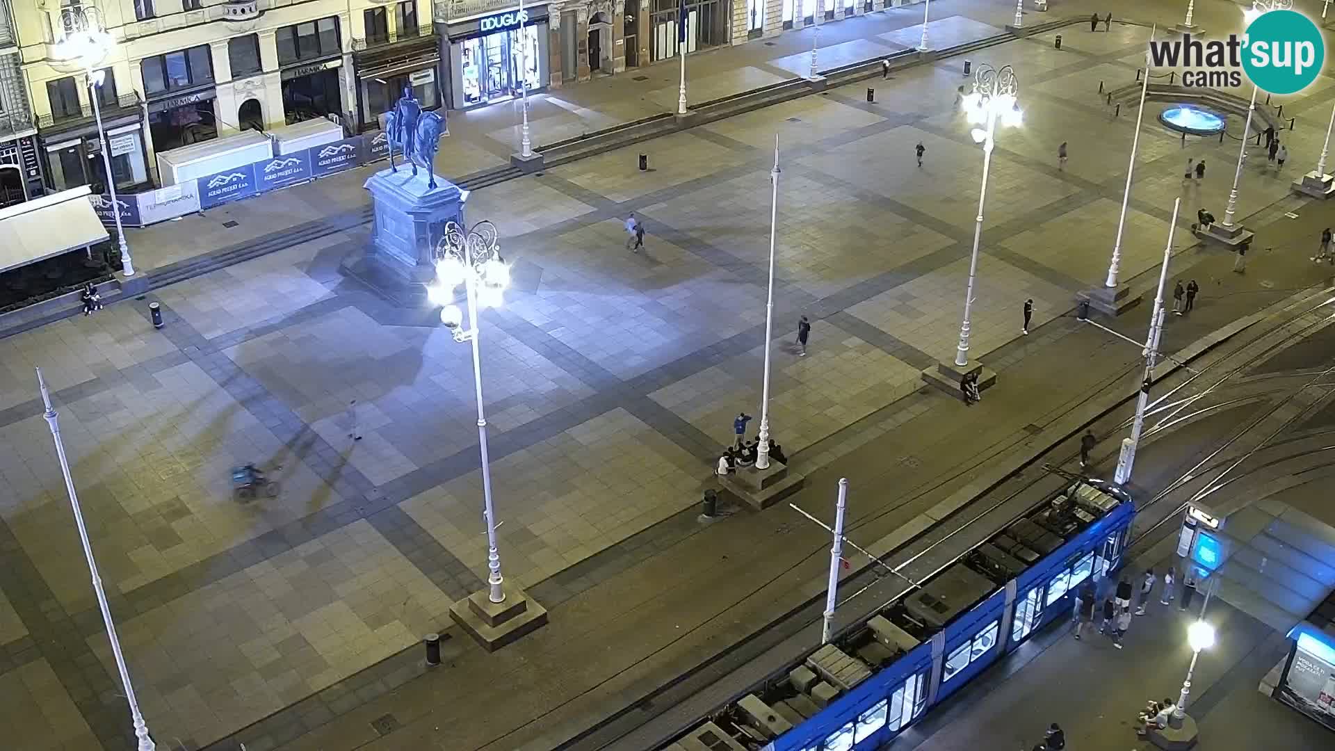 Ban Jelačić Platz  Live webcam Zagreb – Hotel Dubrovnik