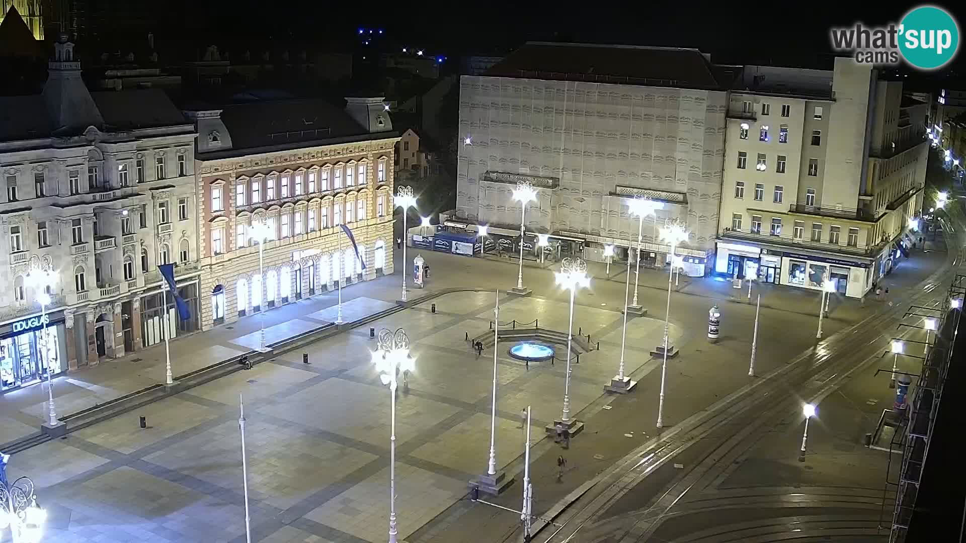 Ban Jelačić Platz  Live webcam Zagreb – Hotel Dubrovnik