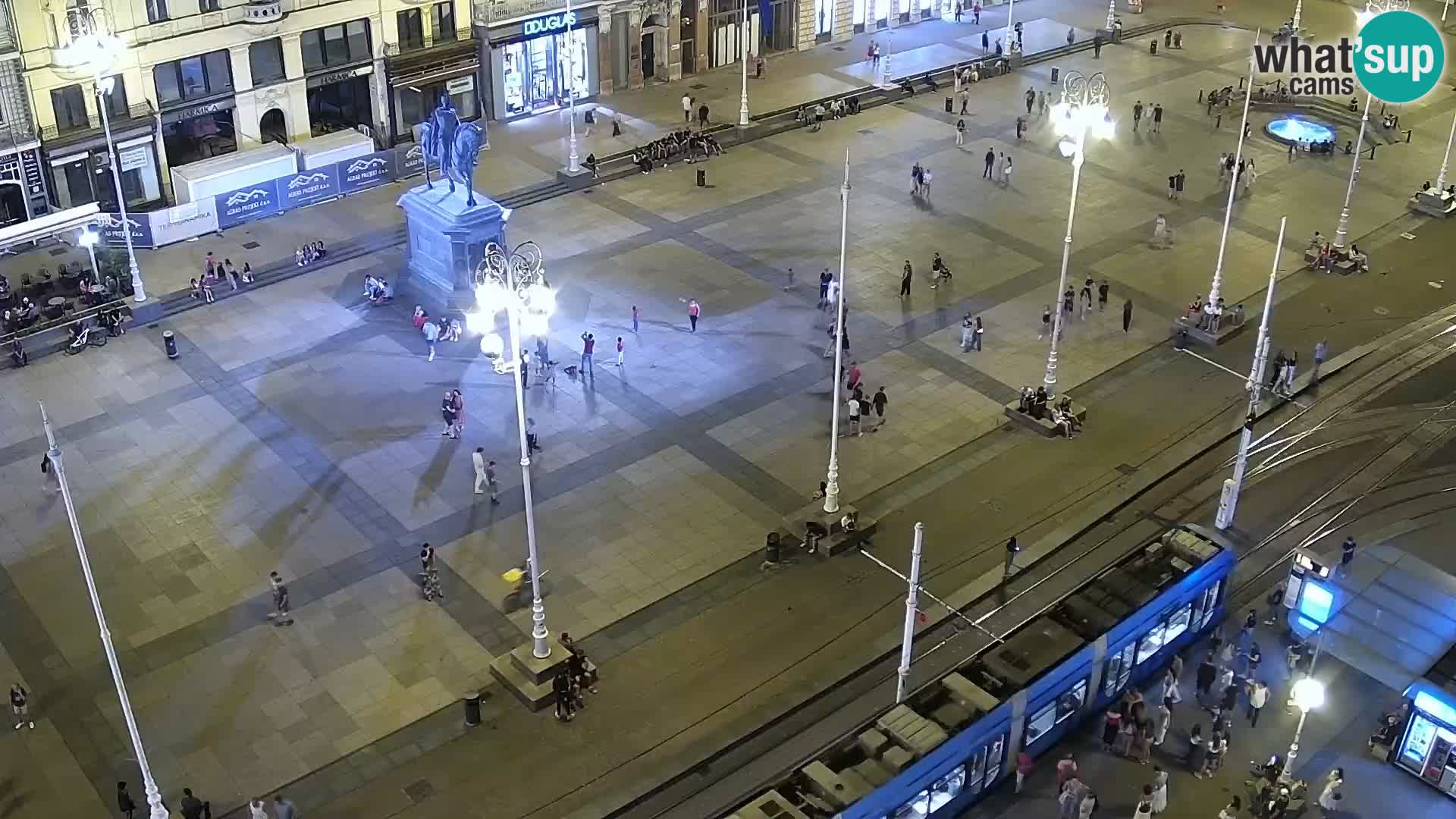 Ban Jelačić Platz  Live webcam Zagreb – Hotel Dubrovnik