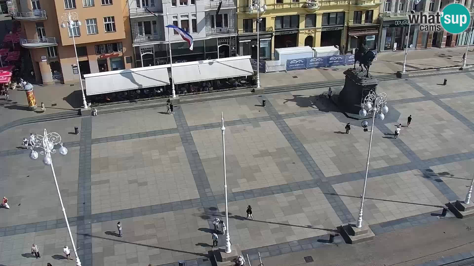 Ban Jelačić Platz  Live webcam Zagreb – Hotel Dubrovnik