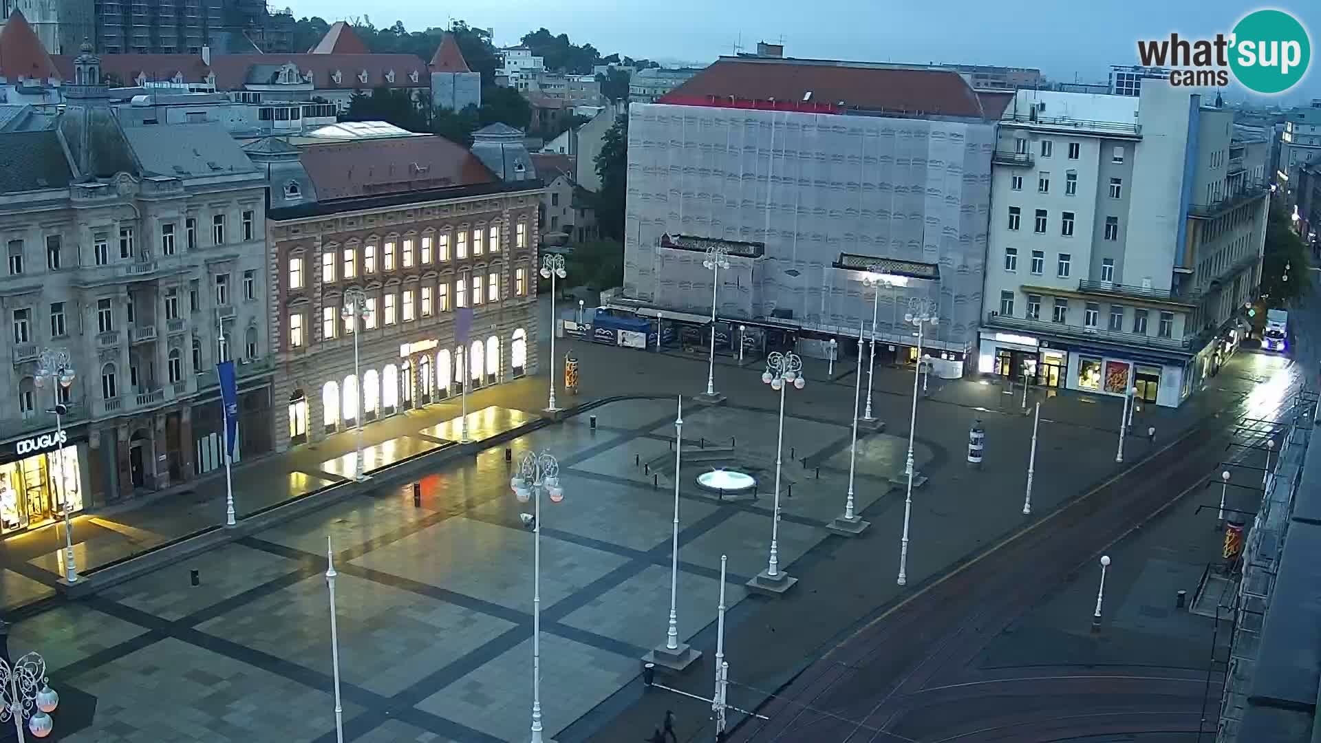 LIVE Webcam Zagreb Hotel Dubrovnik | Ban Jelačić square