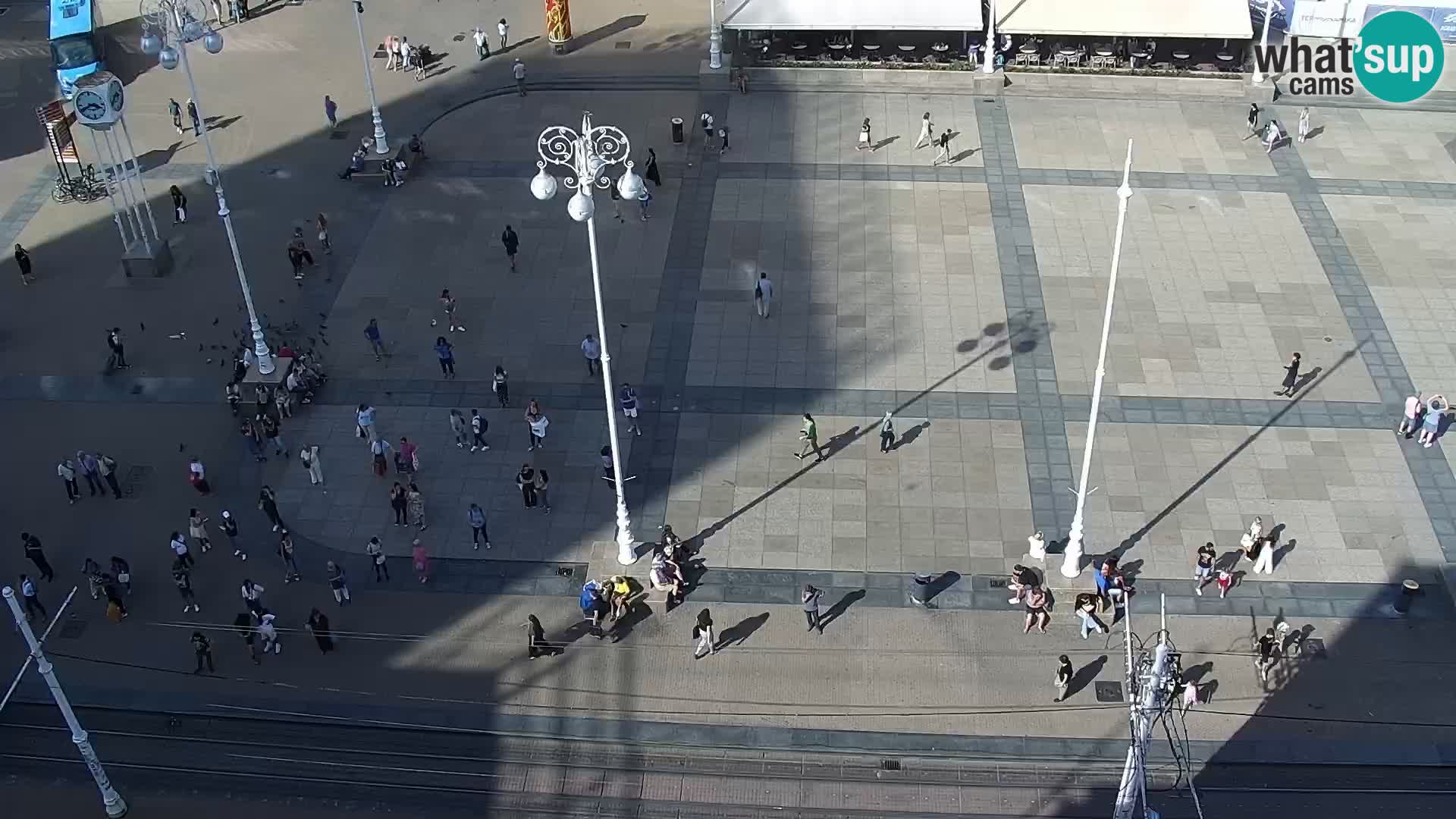 Ban Jelačić live cam Zagreb – Hotel Dubrovnik