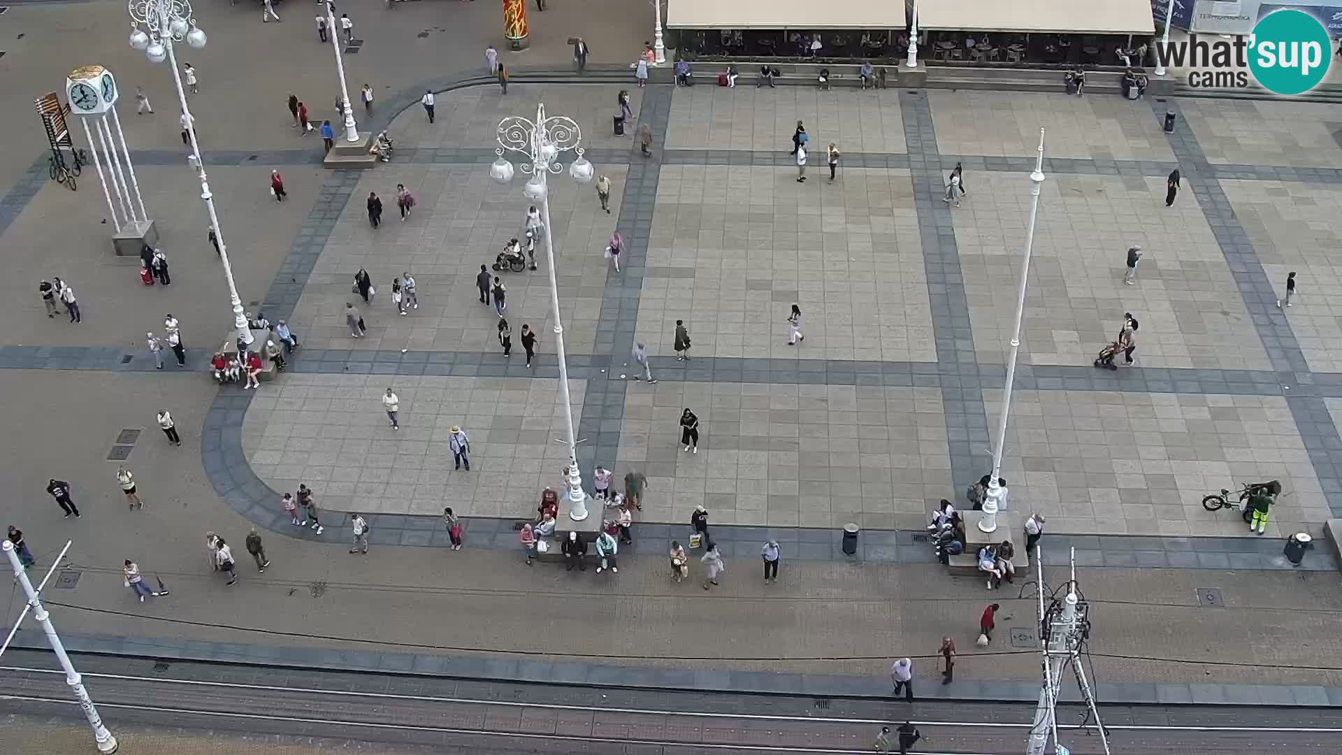 Piazza Ban Jelačić livecam Zagreb – Hotel Dubrovnik