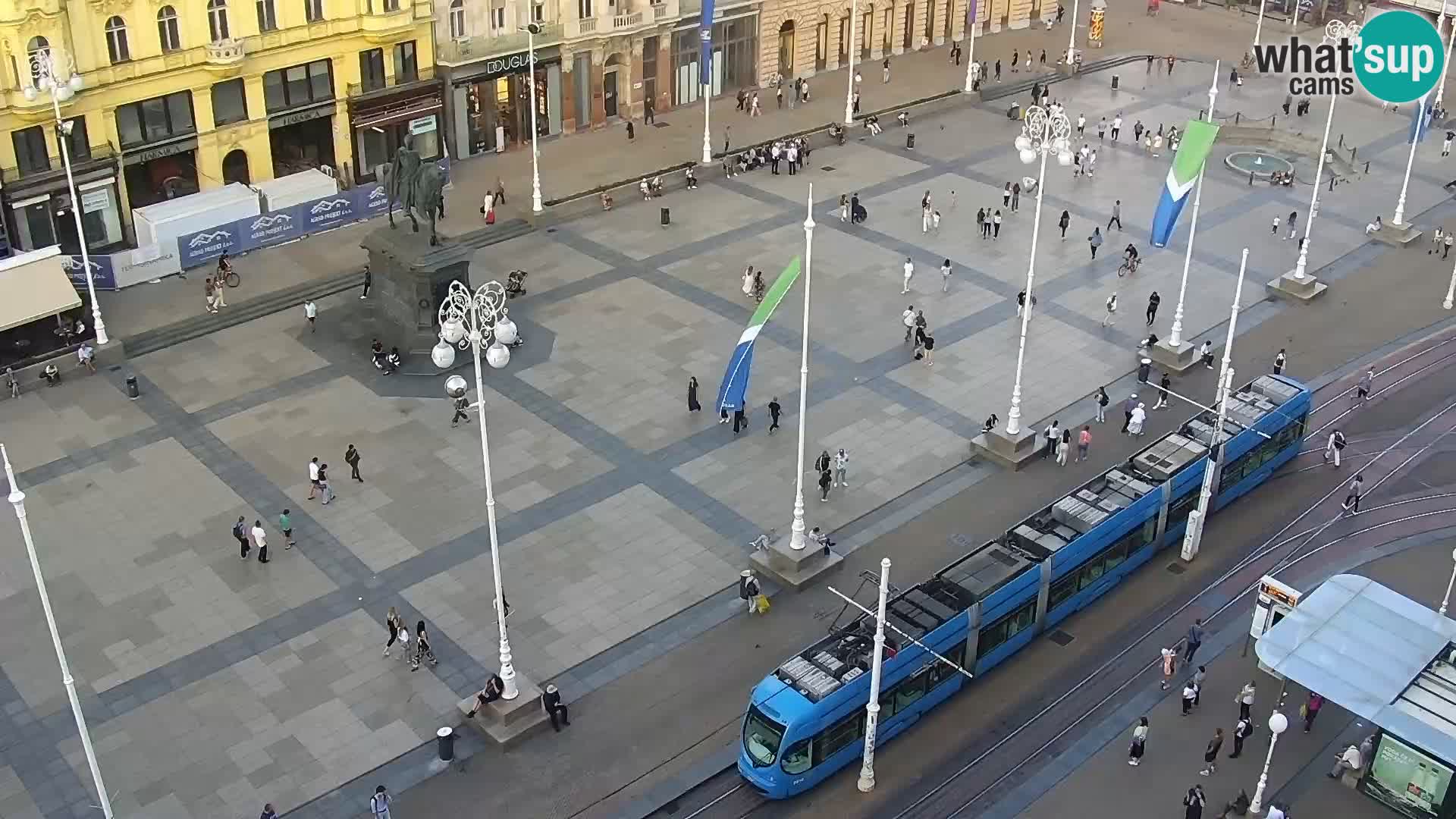 Ban Jelačić live cam Zagreb – Hotel Dubrovnik