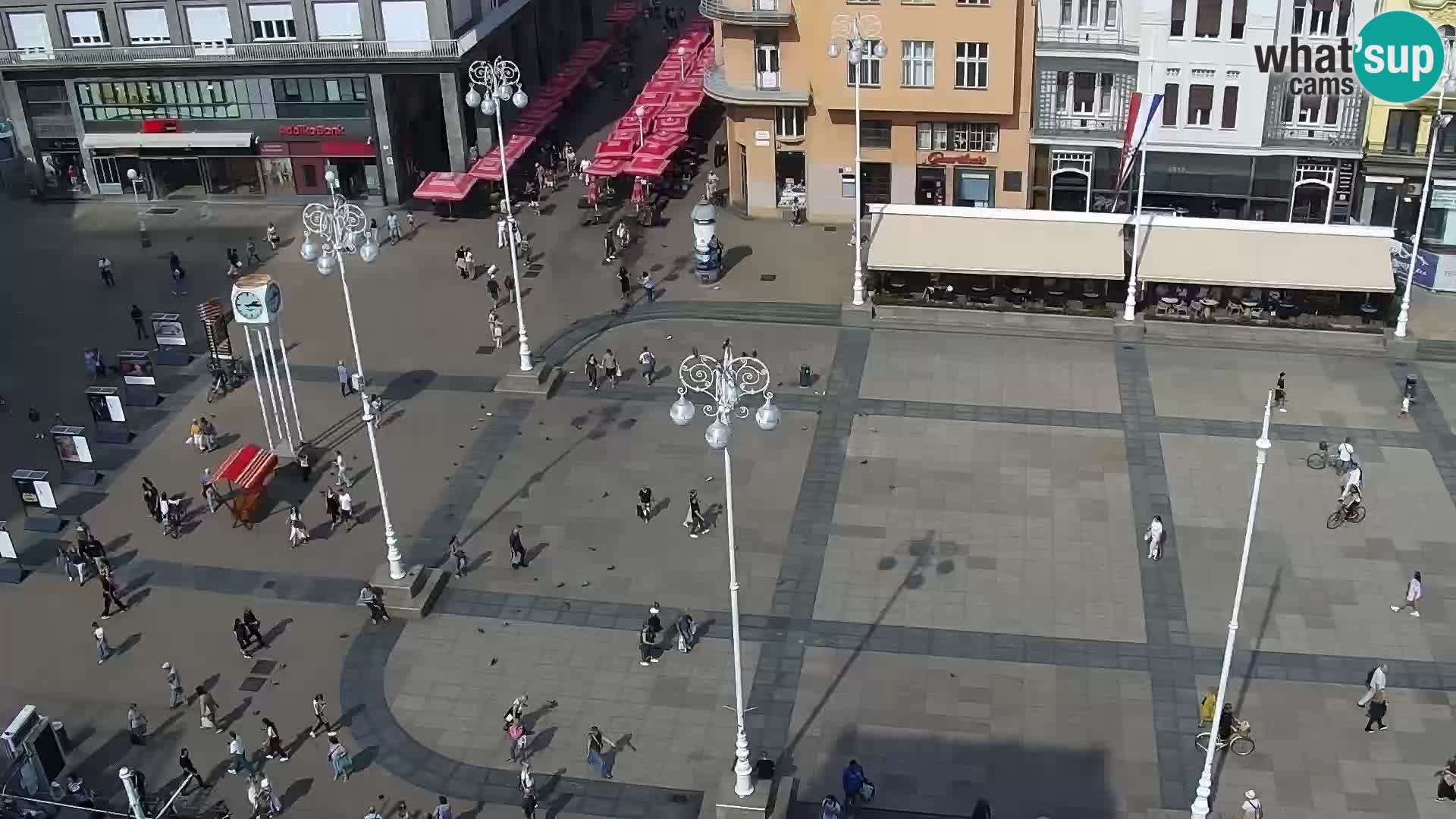 Trg Bana Jelačića v živo Zagreb – Hotel Dubrovnik