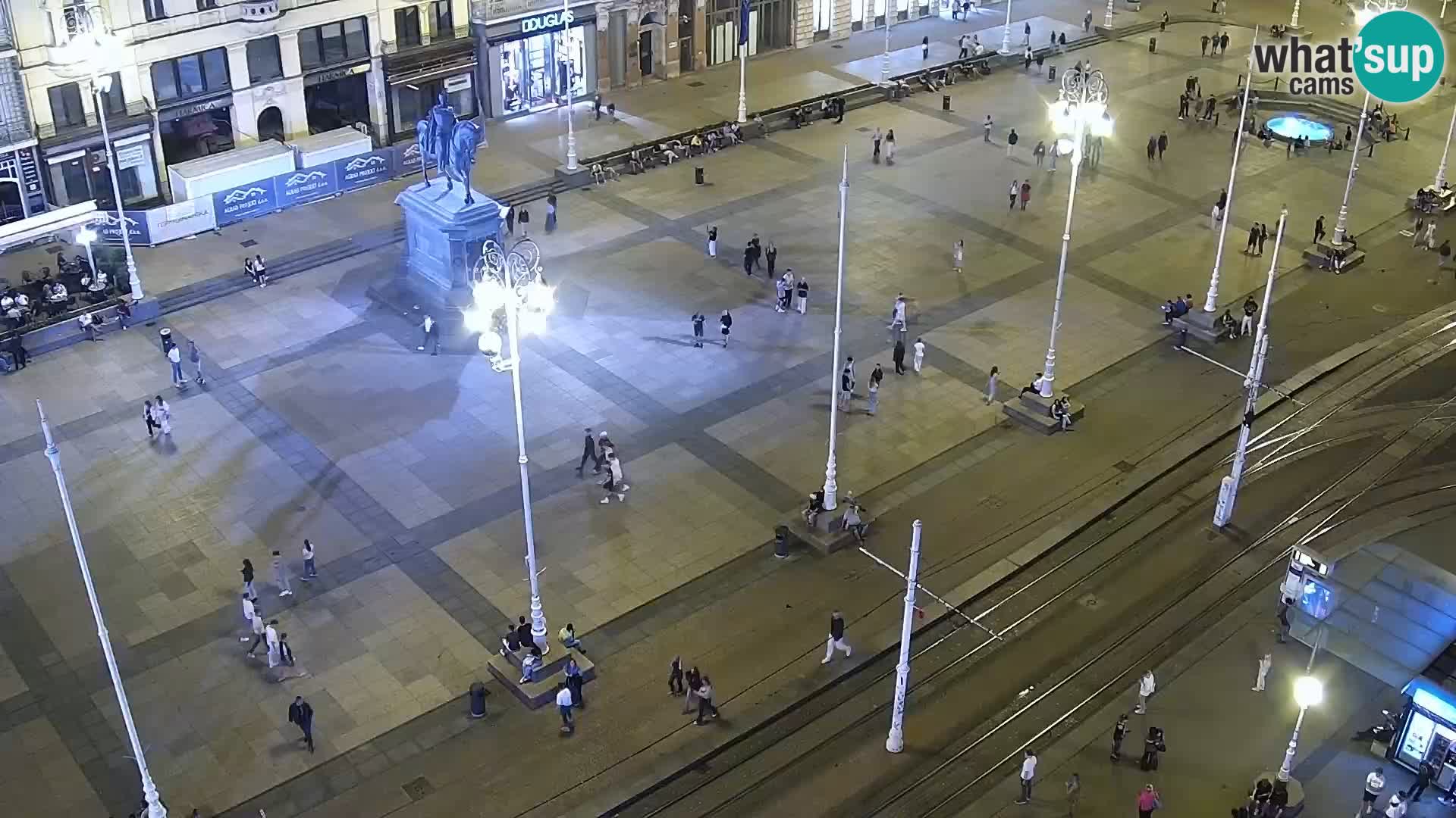 Ban Jelačić Platz  Live webcam Zagreb – Hotel Dubrovnik