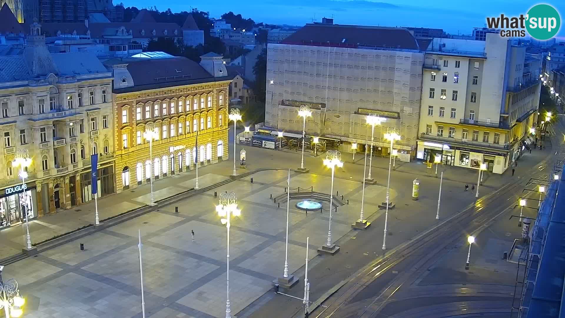 Trg Bana Jelačića v živo Zagreb – Hotel Dubrovnik